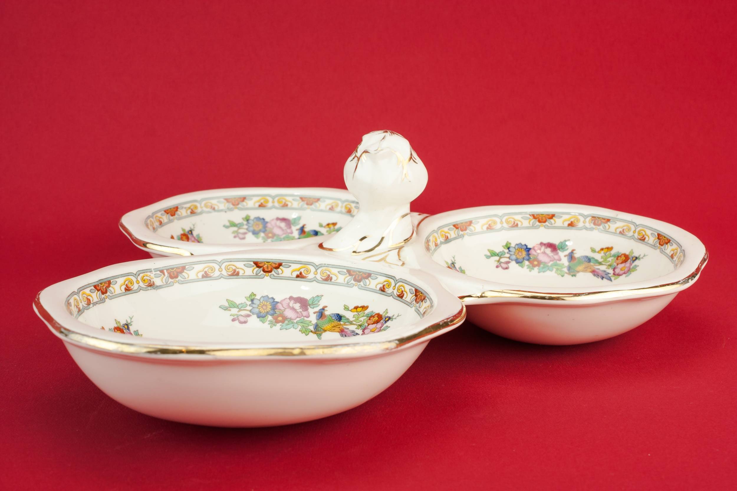 Vintage Art Deco — Art Deco pottery serving dish 2