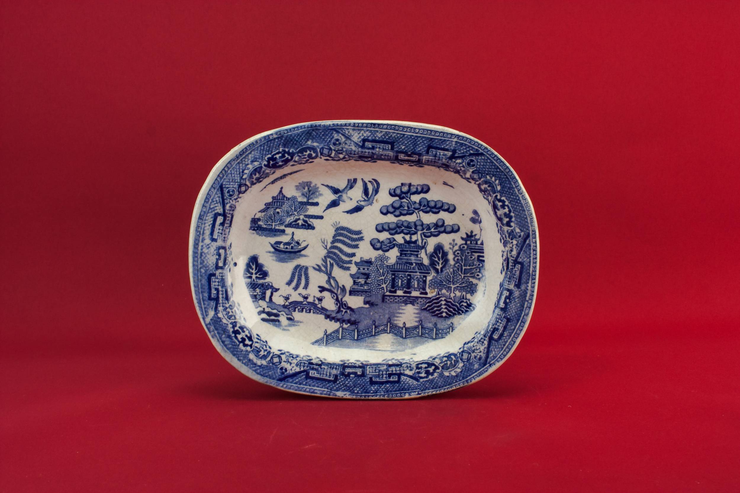Pottery Unusual Small — Blue and white platter