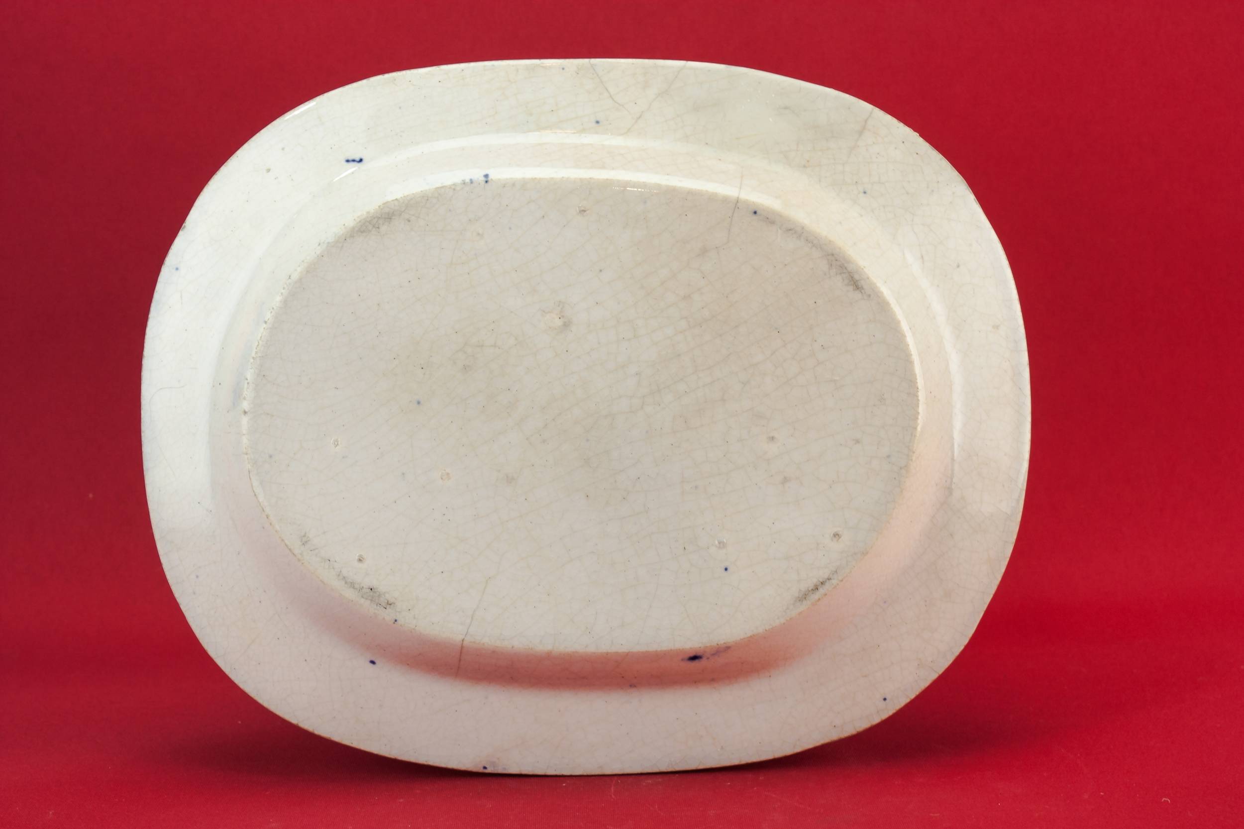 Pottery Unusual Small — Blue and white platter 2