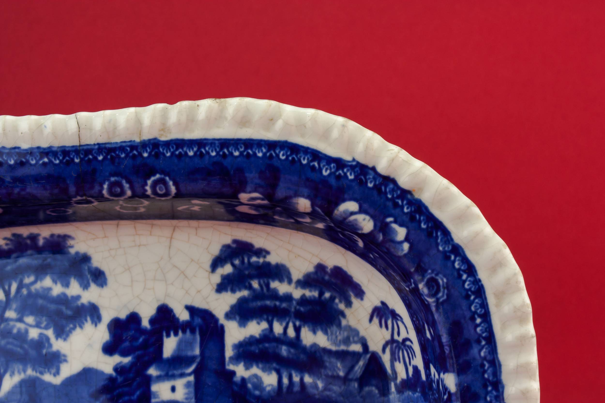 High Victorian Antique — Blue and white bowl 1