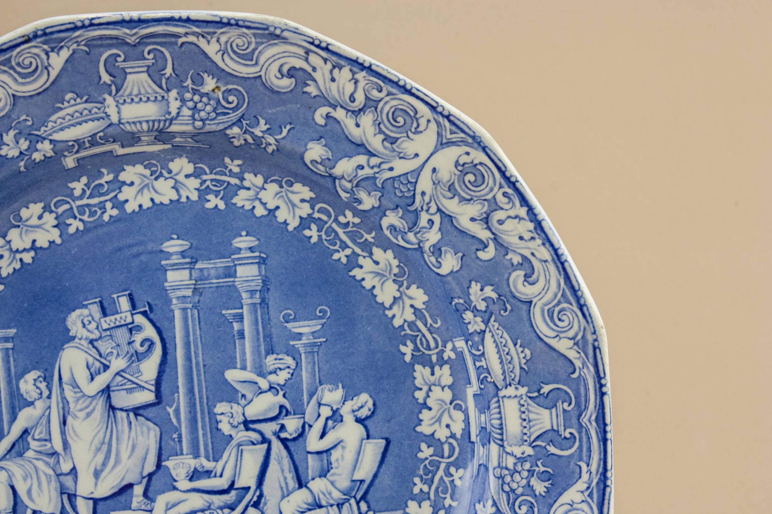 Antique Luxurious Pottery — Blue and white serving dish 1