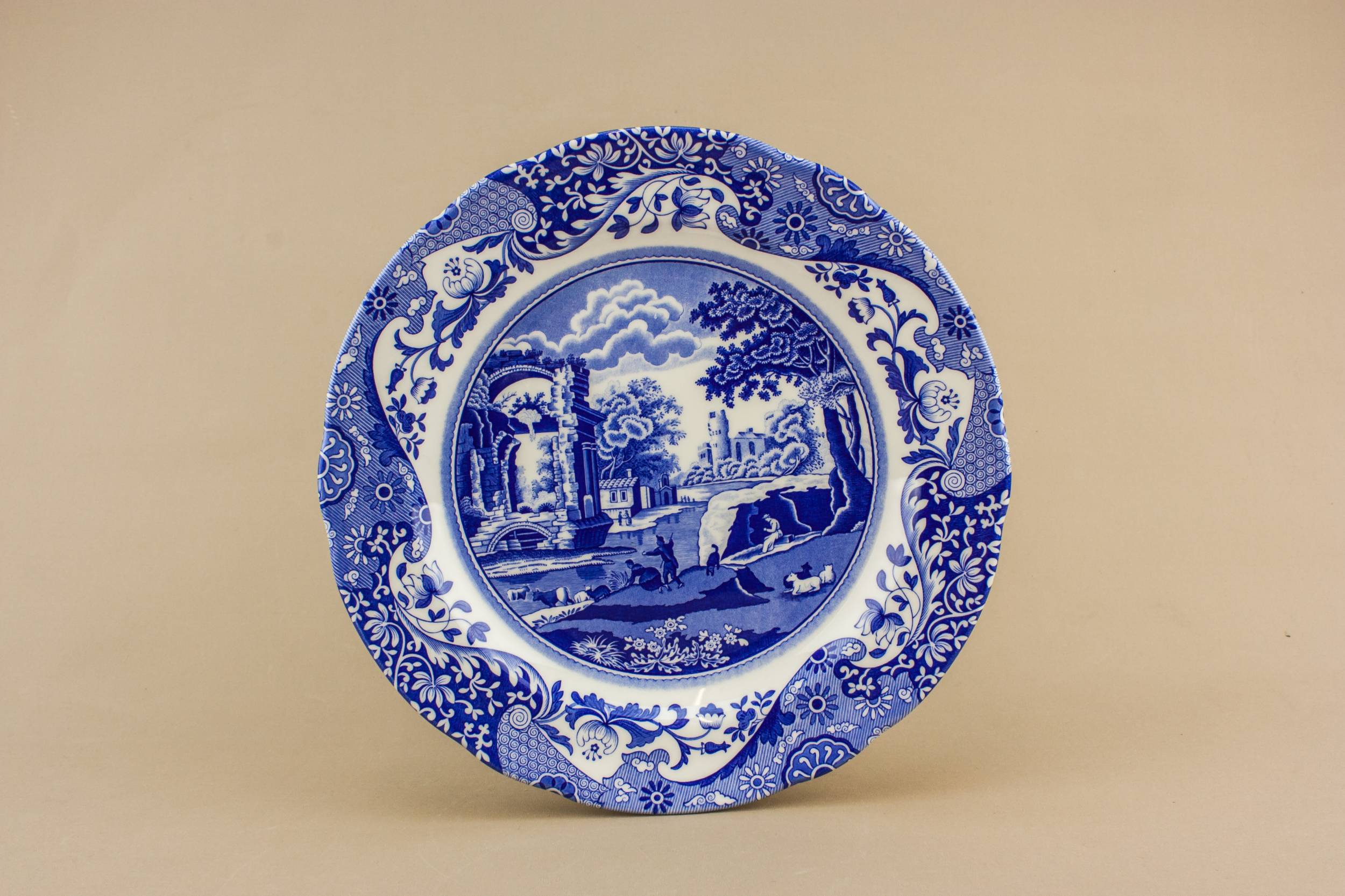 Spectacular Pottery Service — 6 Spode pottery bowls