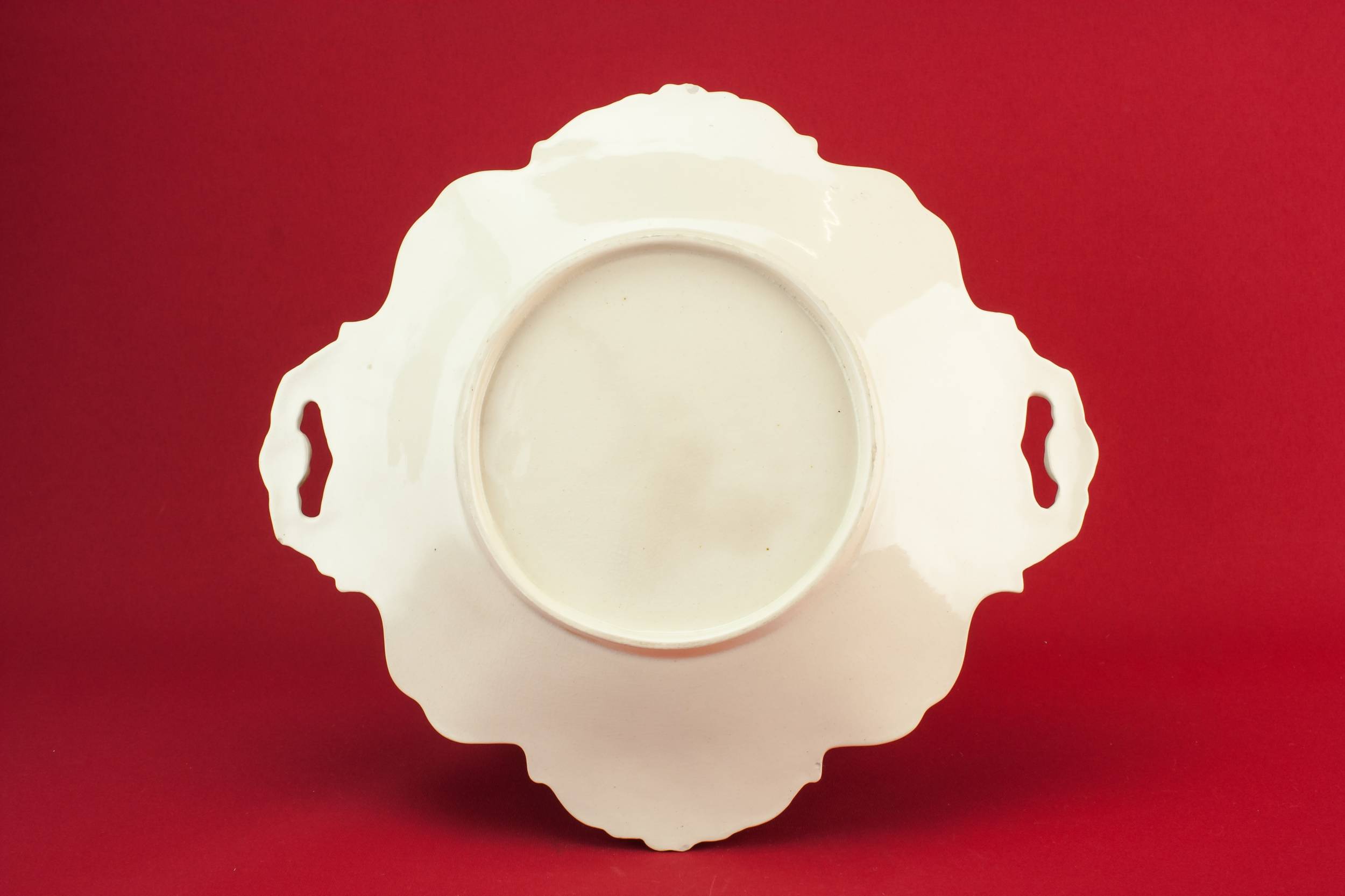 Beautiful Pottery Large — Majolica serving dish 2