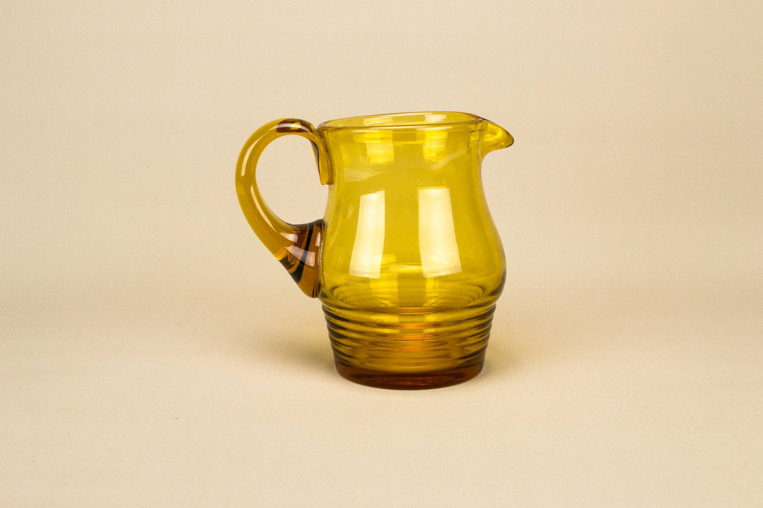 Glass Elegant Wavy — Art Deco glass jug