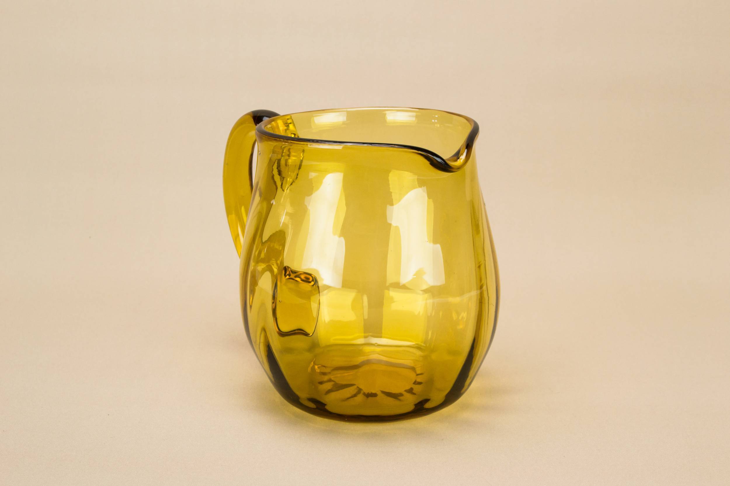 Elegant Vintage Glass — Amber glass jug 3