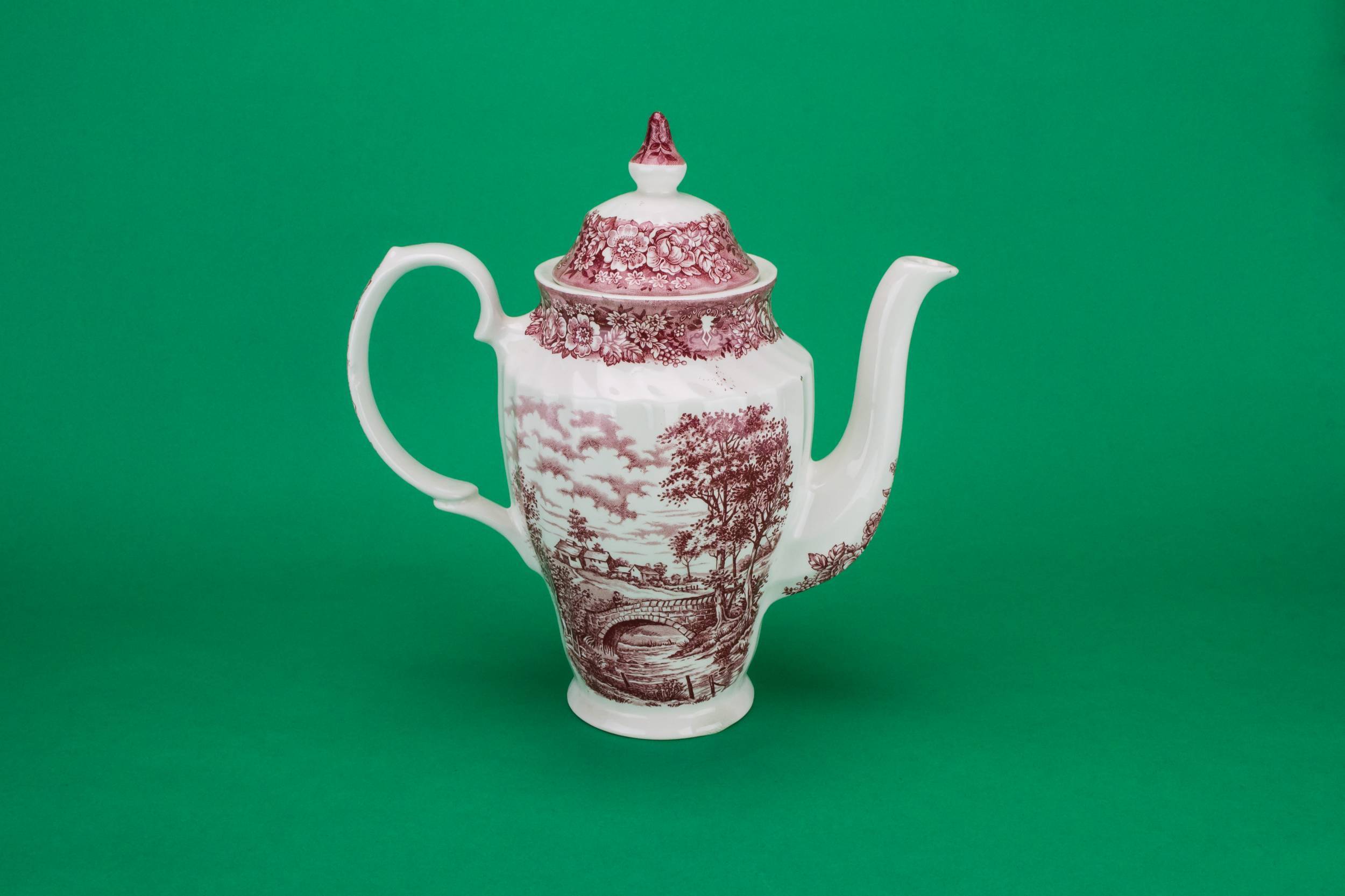 Large Rusty Red — Large rusty red teapot