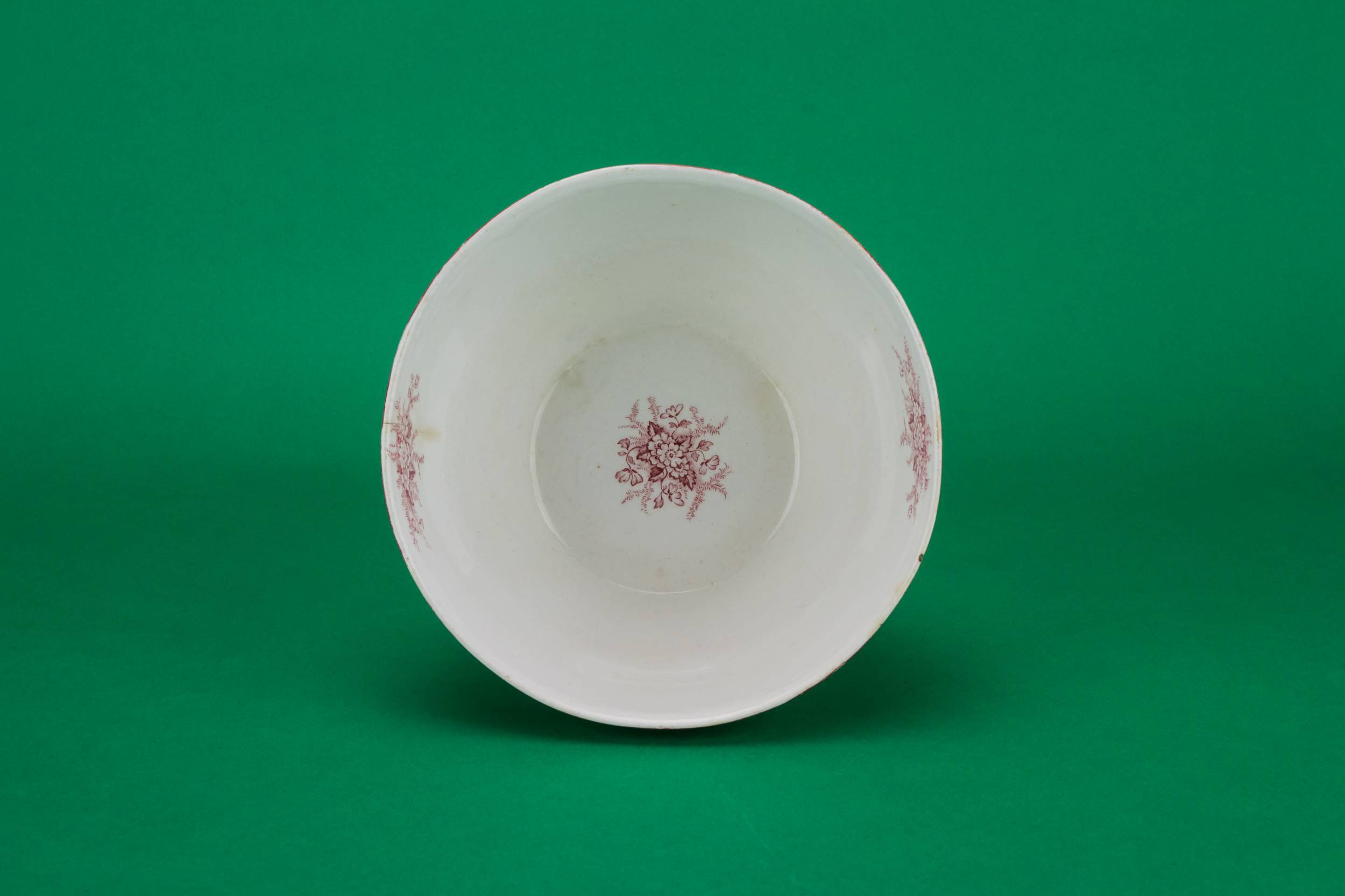 Antique Shabby Chic — Traditional sugar bowl 1