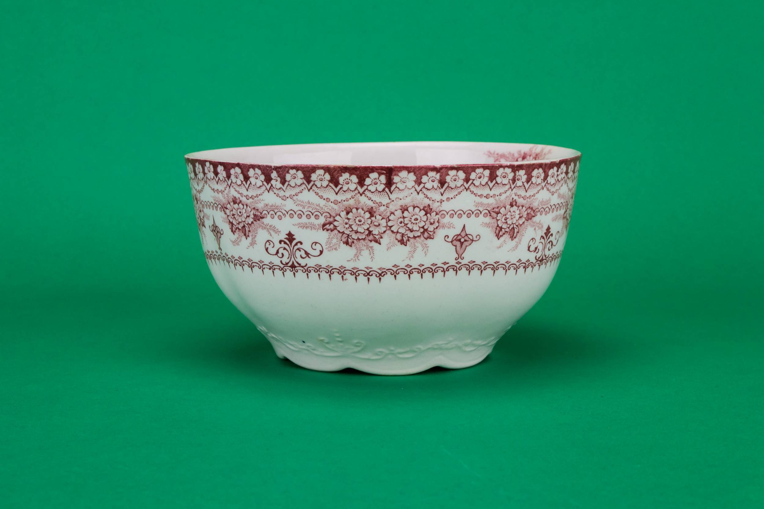 Antique Shabby Chic — Traditional sugar bowl 2