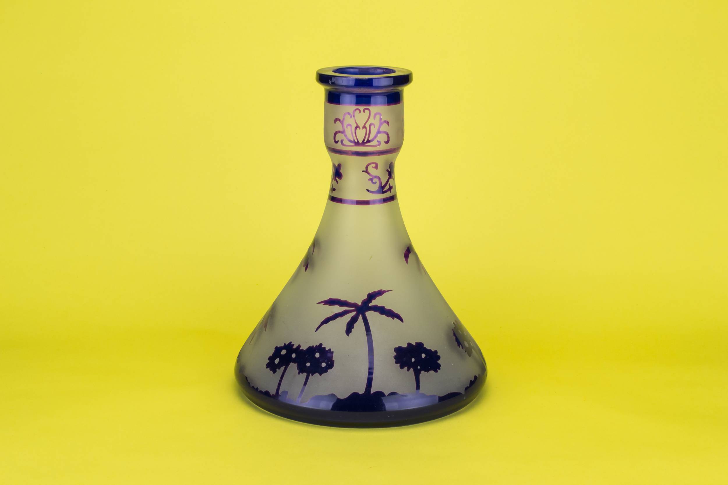 Imposing Art Deco — Blue frosted glass hookah