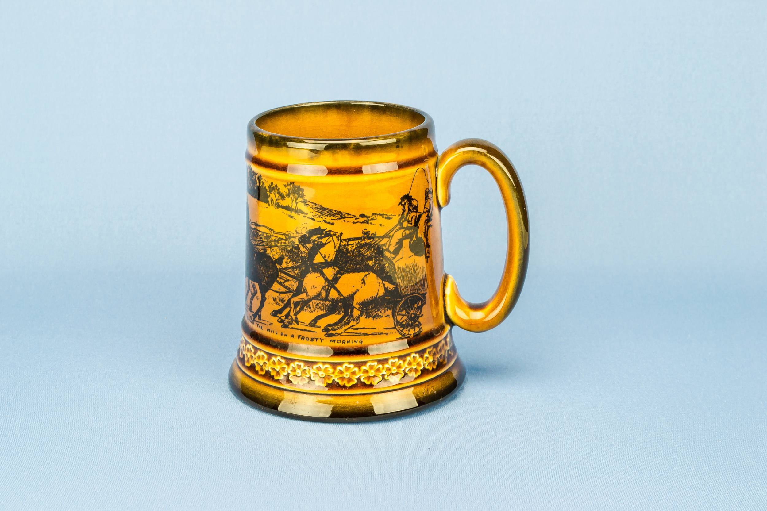Shabby Chic Brown — Brown beer tankard