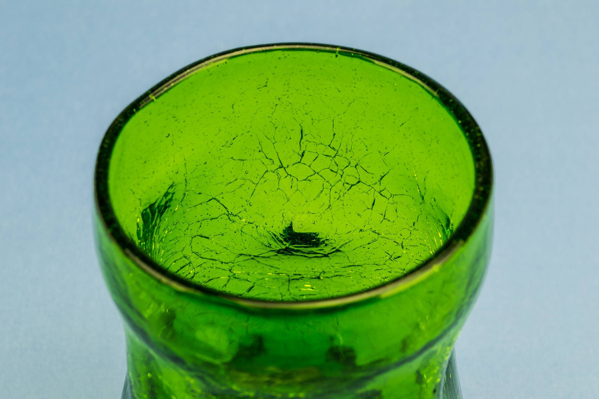 Modernist Elegant Glass — Small green glass vase 2