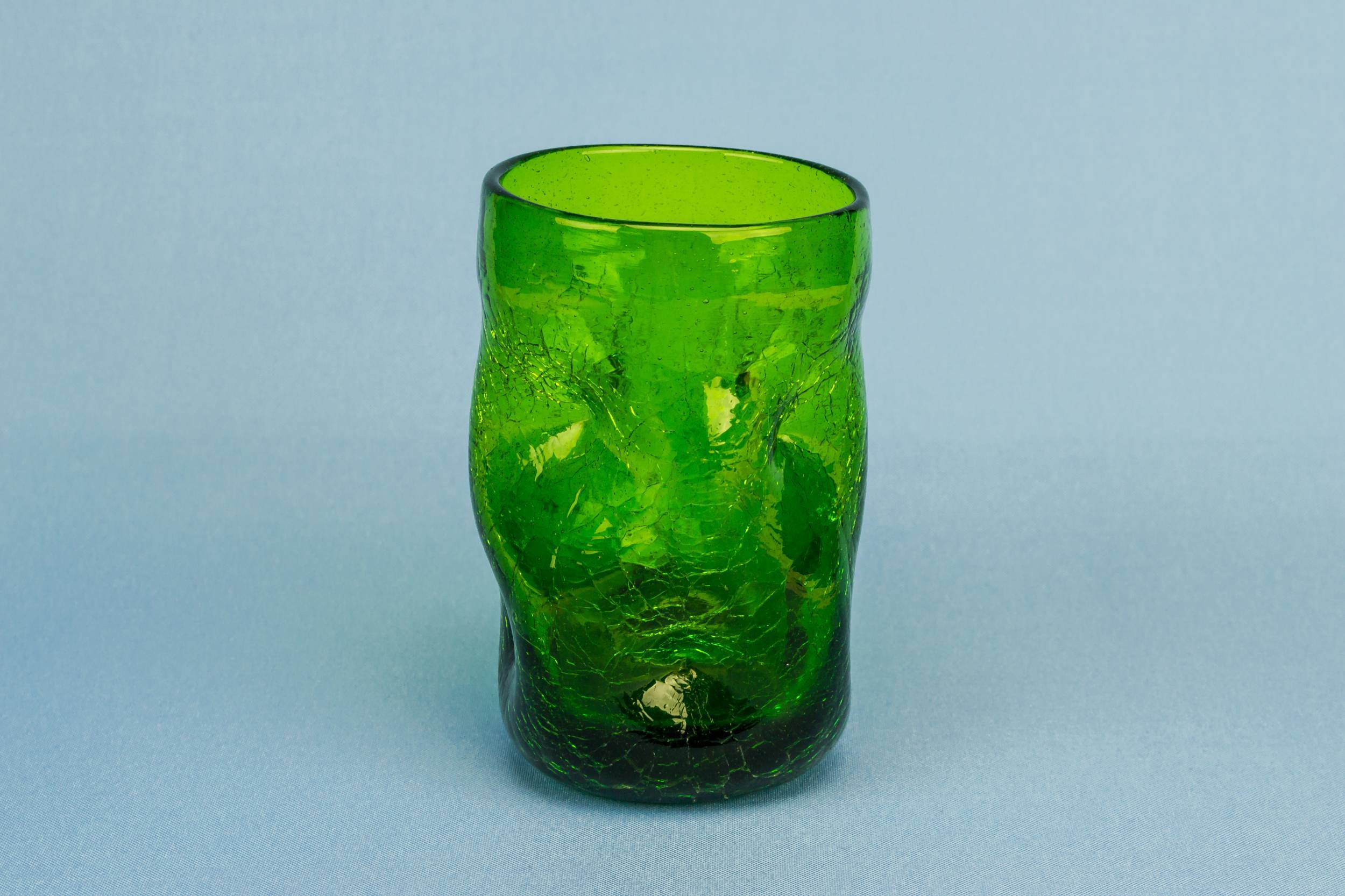 Modernist Elegant Glass — Small green glass vase 3