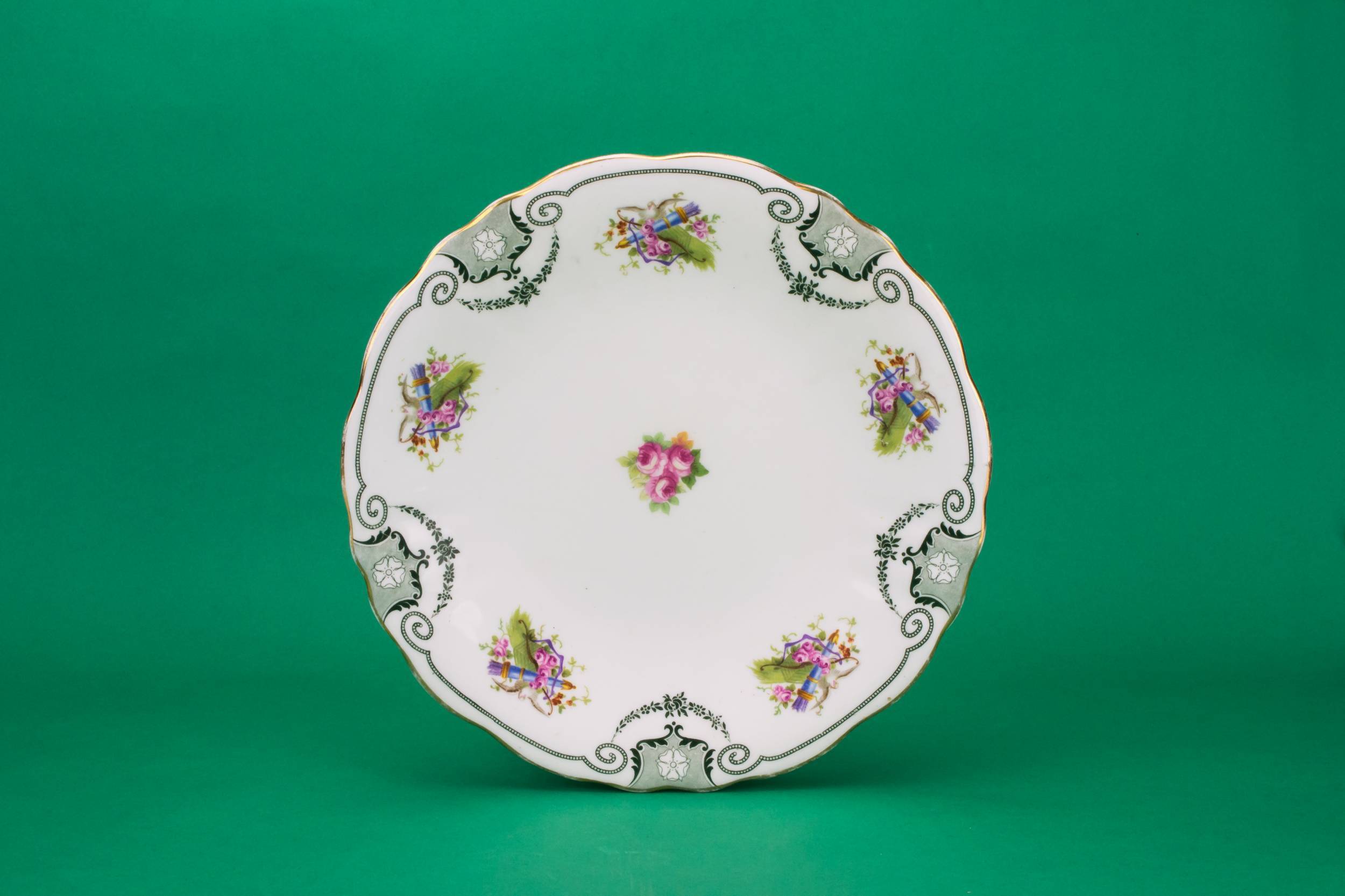 Art Nouveau Antique — Green and pink cake plate