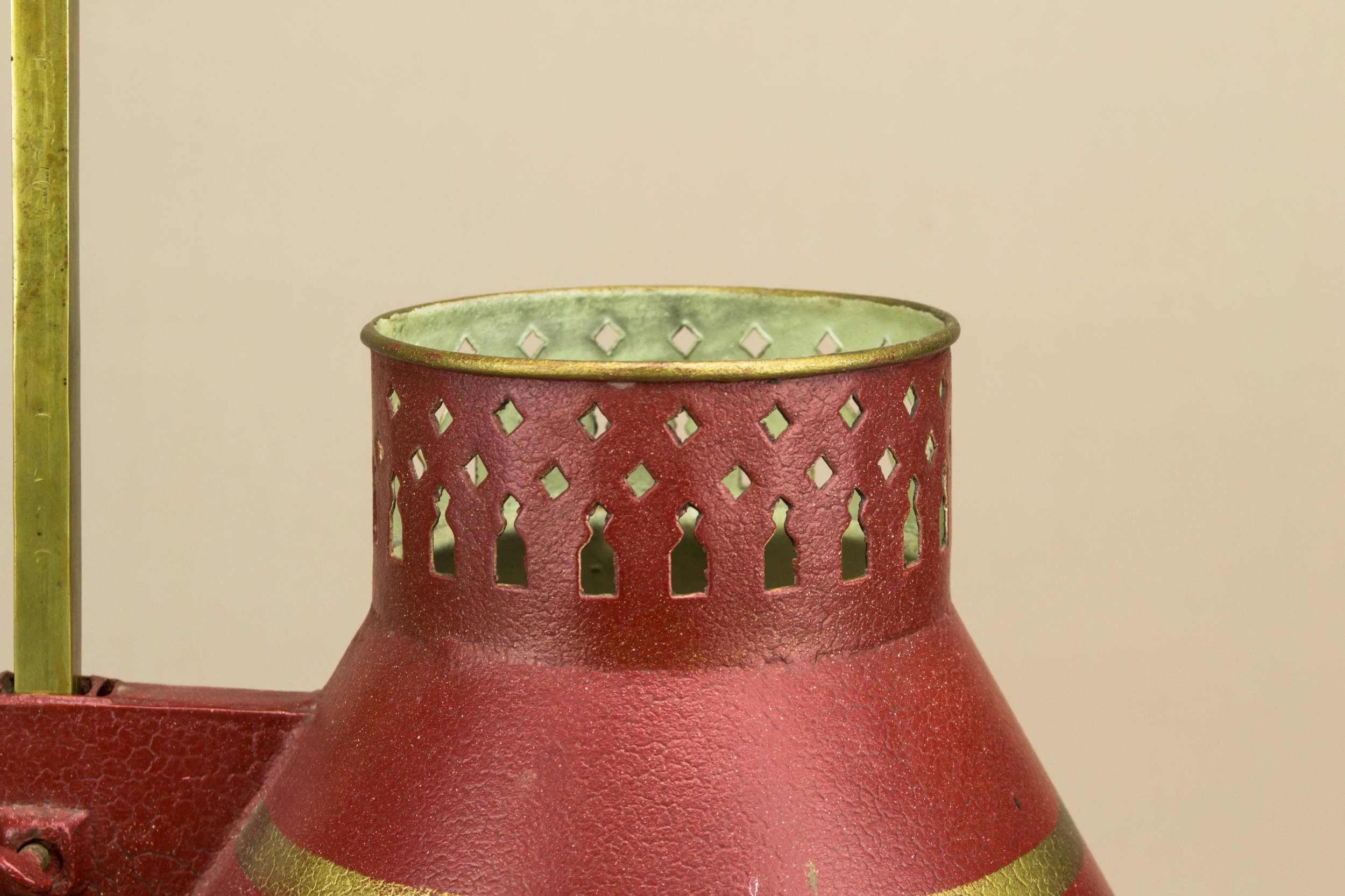 Traditional Vintage Stripes — Red candelabra with shades 4