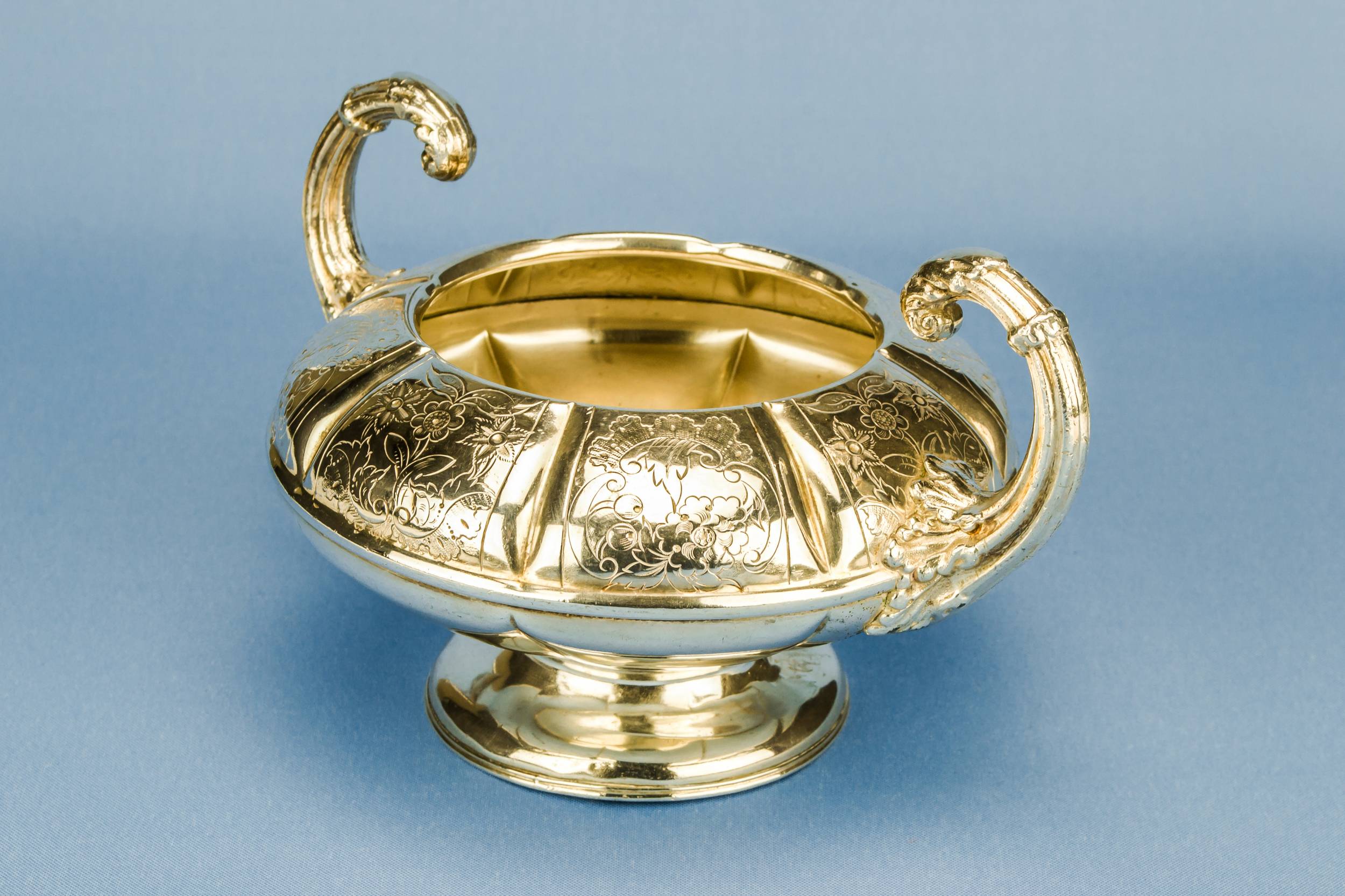 Neo-classical Opulent Floral — Large sugar bowl 1