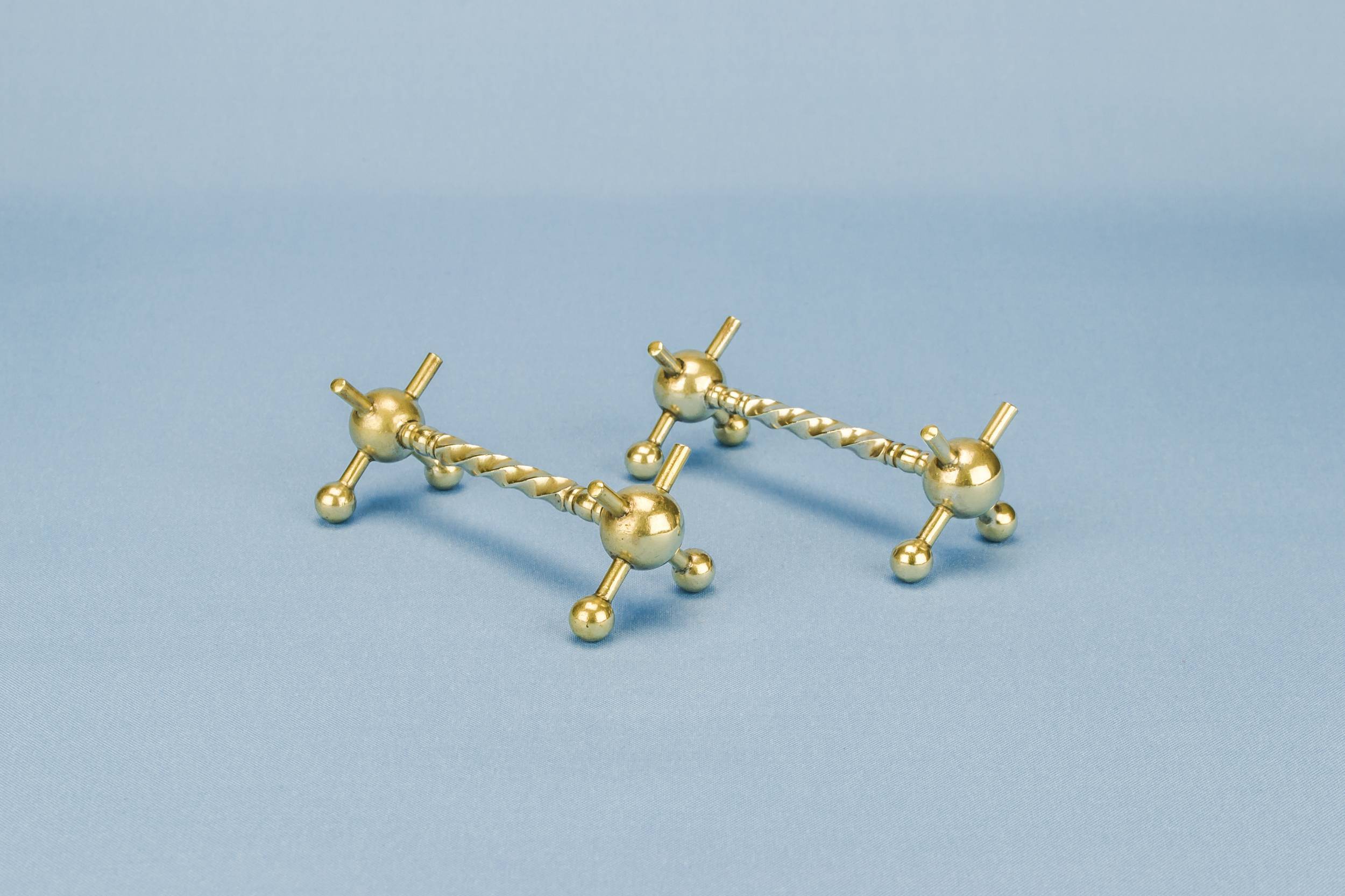 Elegant Antique Arts — 2 silver plated knife rests