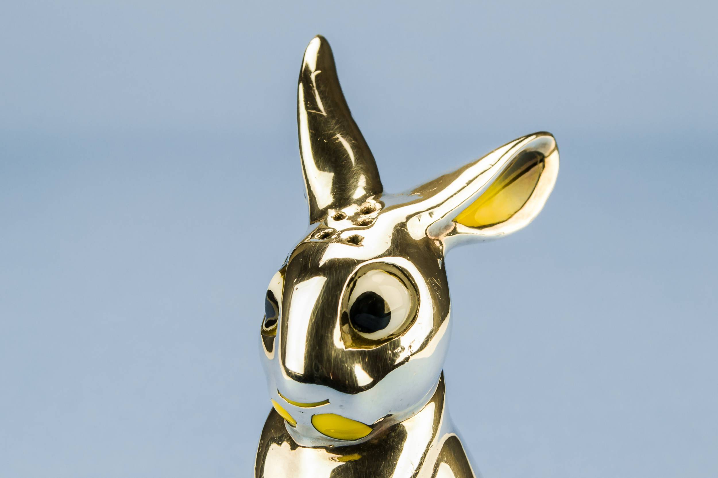 Silver Porcelain Bunny — Silver bunny salt shaker 2