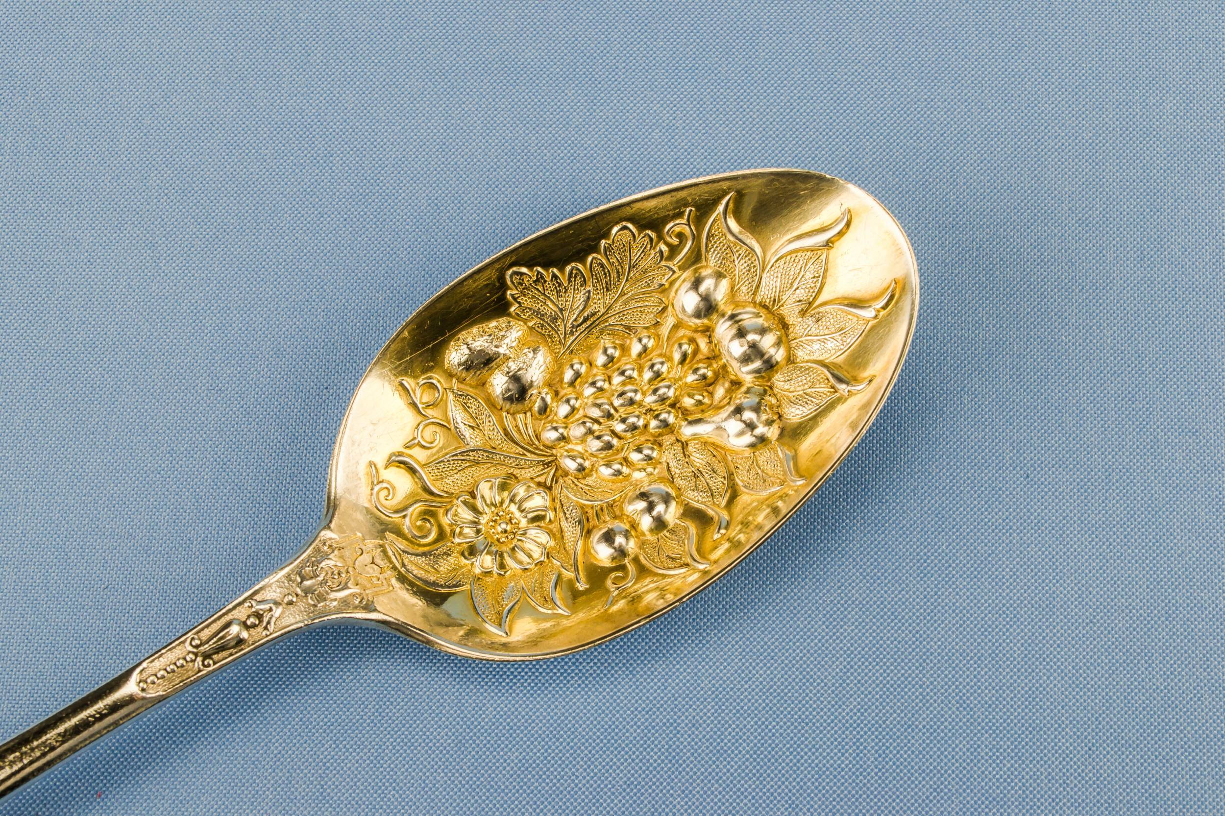 Spectacular Antique Silver — Spectacular serving spoon 2