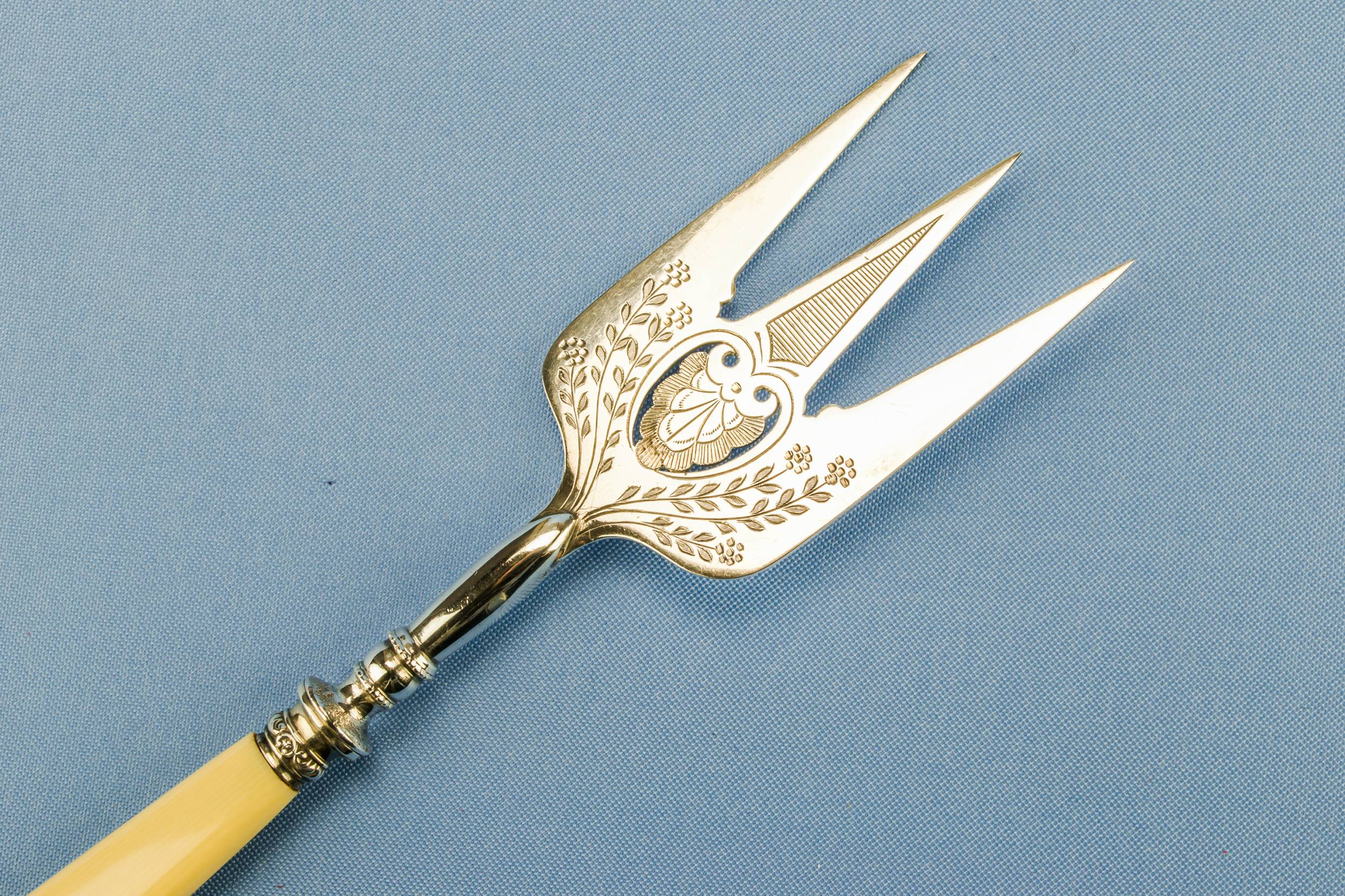 Antique Victorian Floral — Silver plated bread fork 1