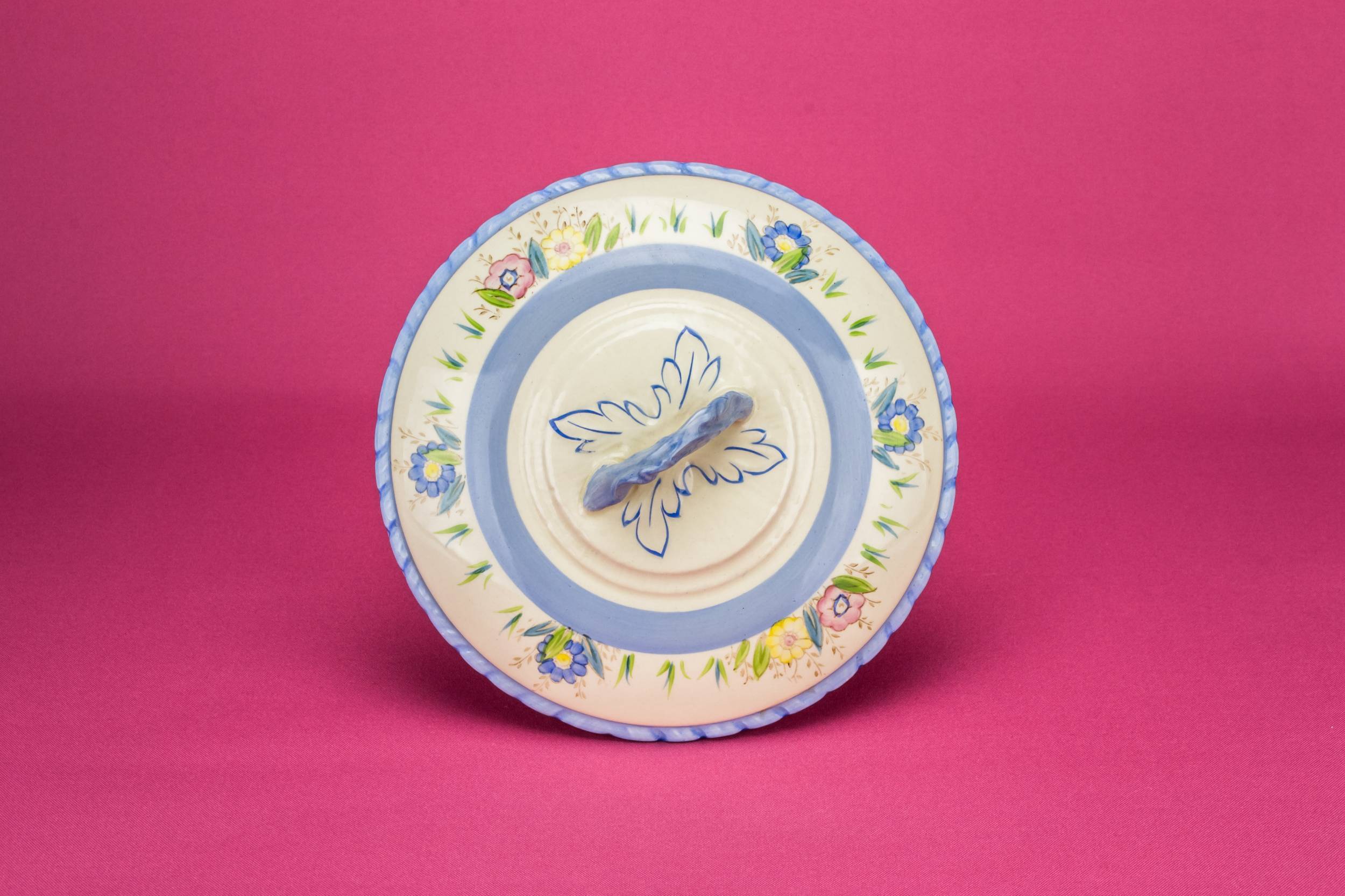 Ceramic Colourful Floral — Pink and blue serving tureen 3