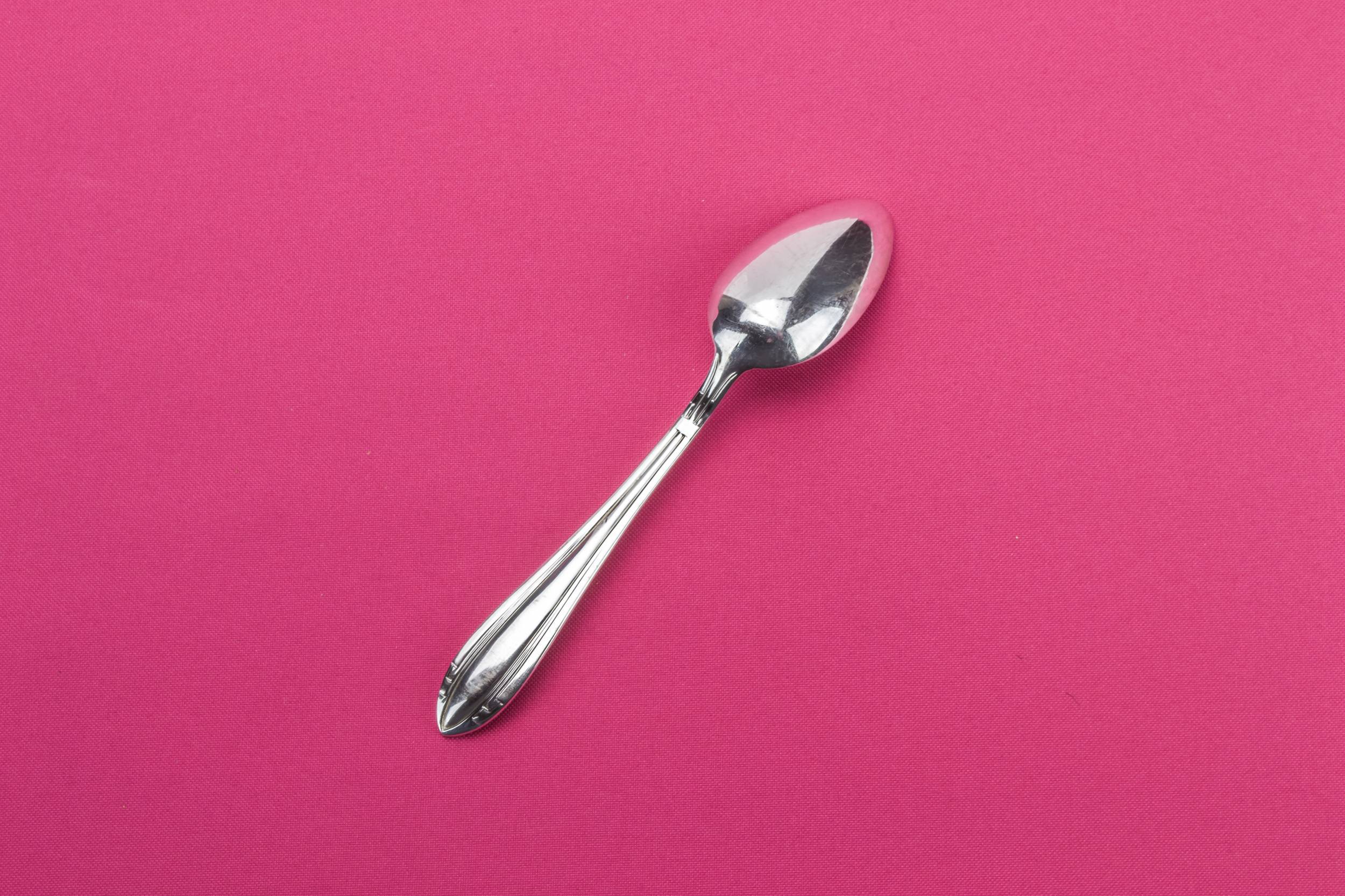 Art Deco Vintage — 6 Art Deco dessert spoons 1