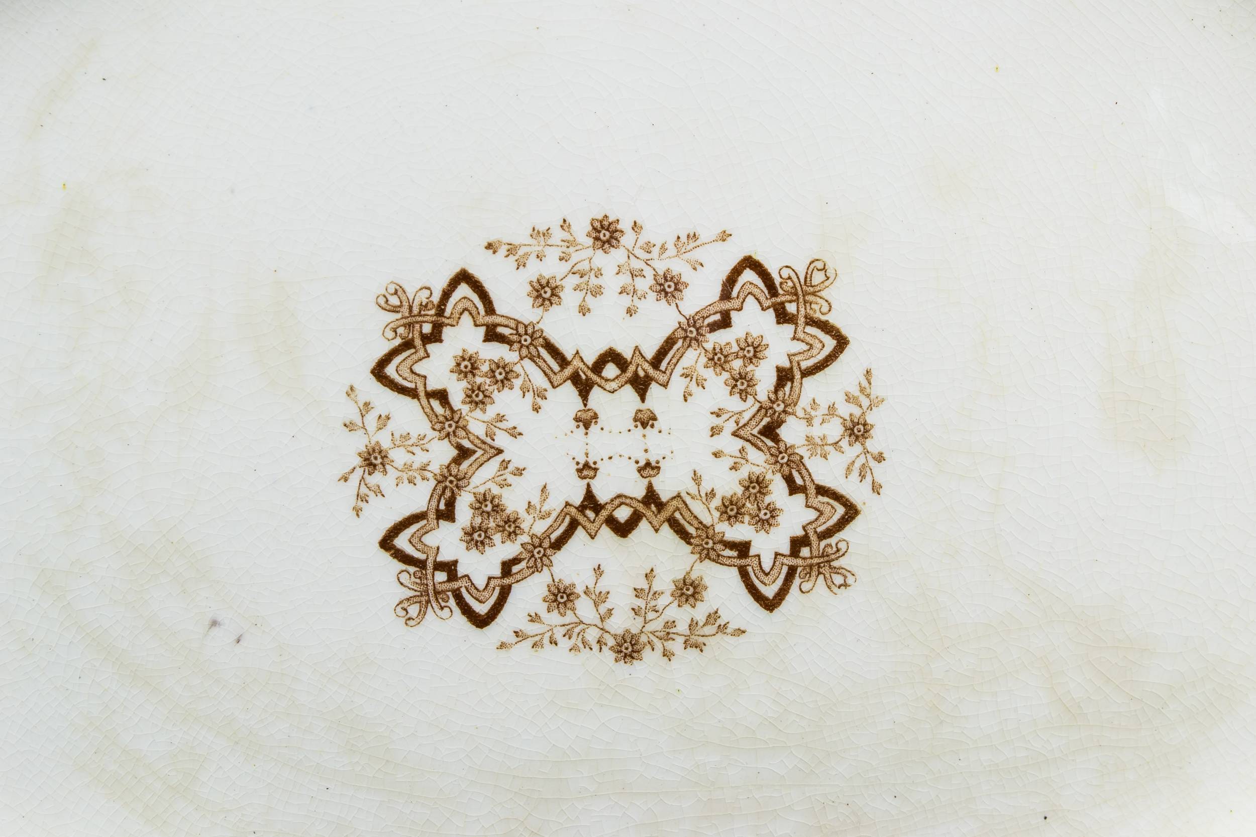 Elegant Antique Irene — Unusual serving platter 2