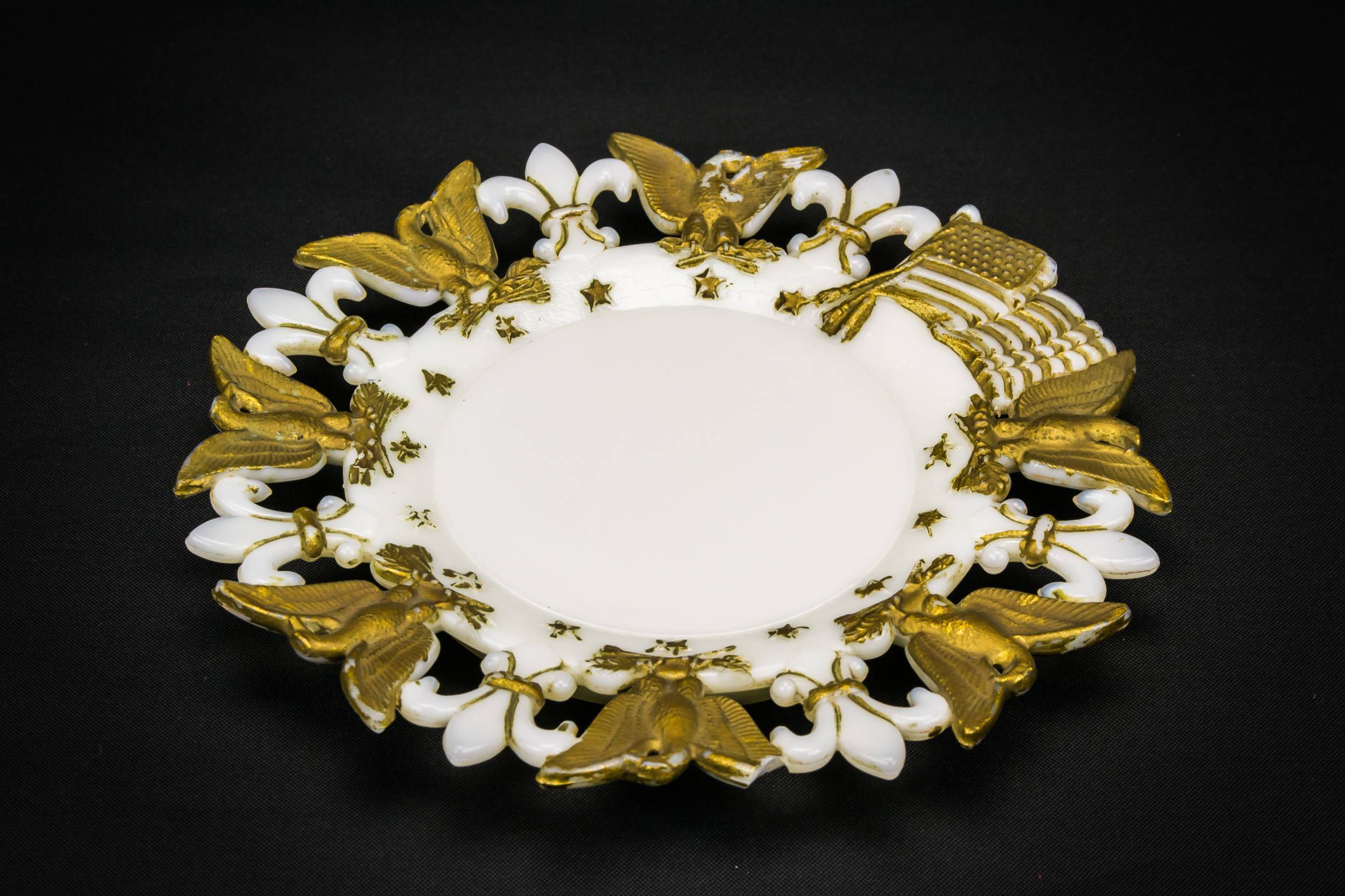Federal Glass 7.5'' — American eagle glass plate 1