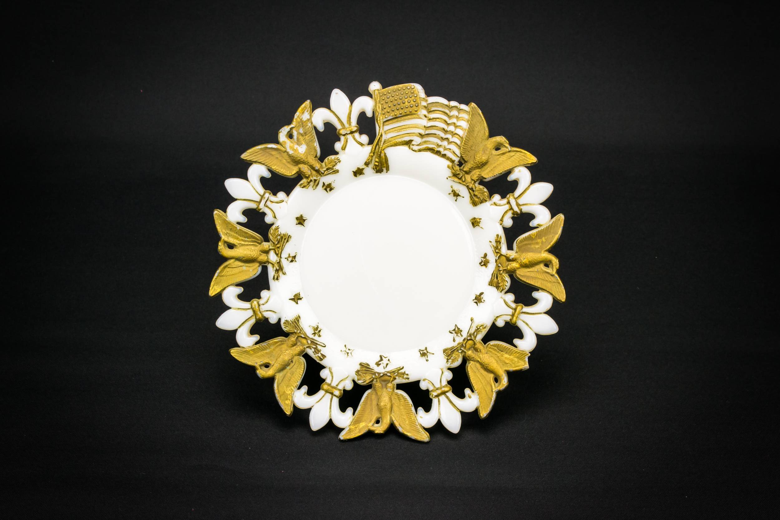 Federal Glass 7.5'' — American eagle glass plate