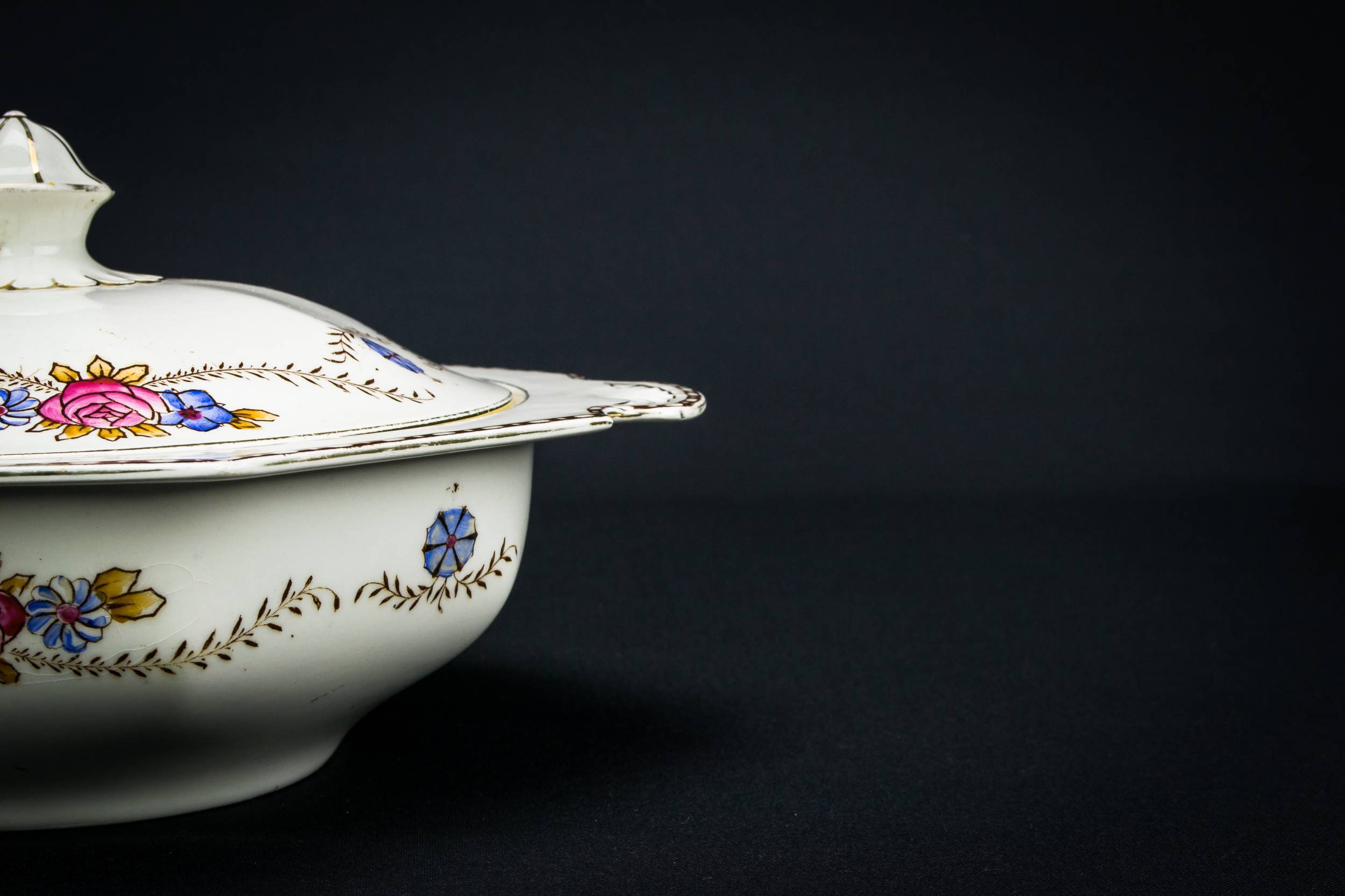 Colourful Vegetable Tureen — Colourful serving tureen 2