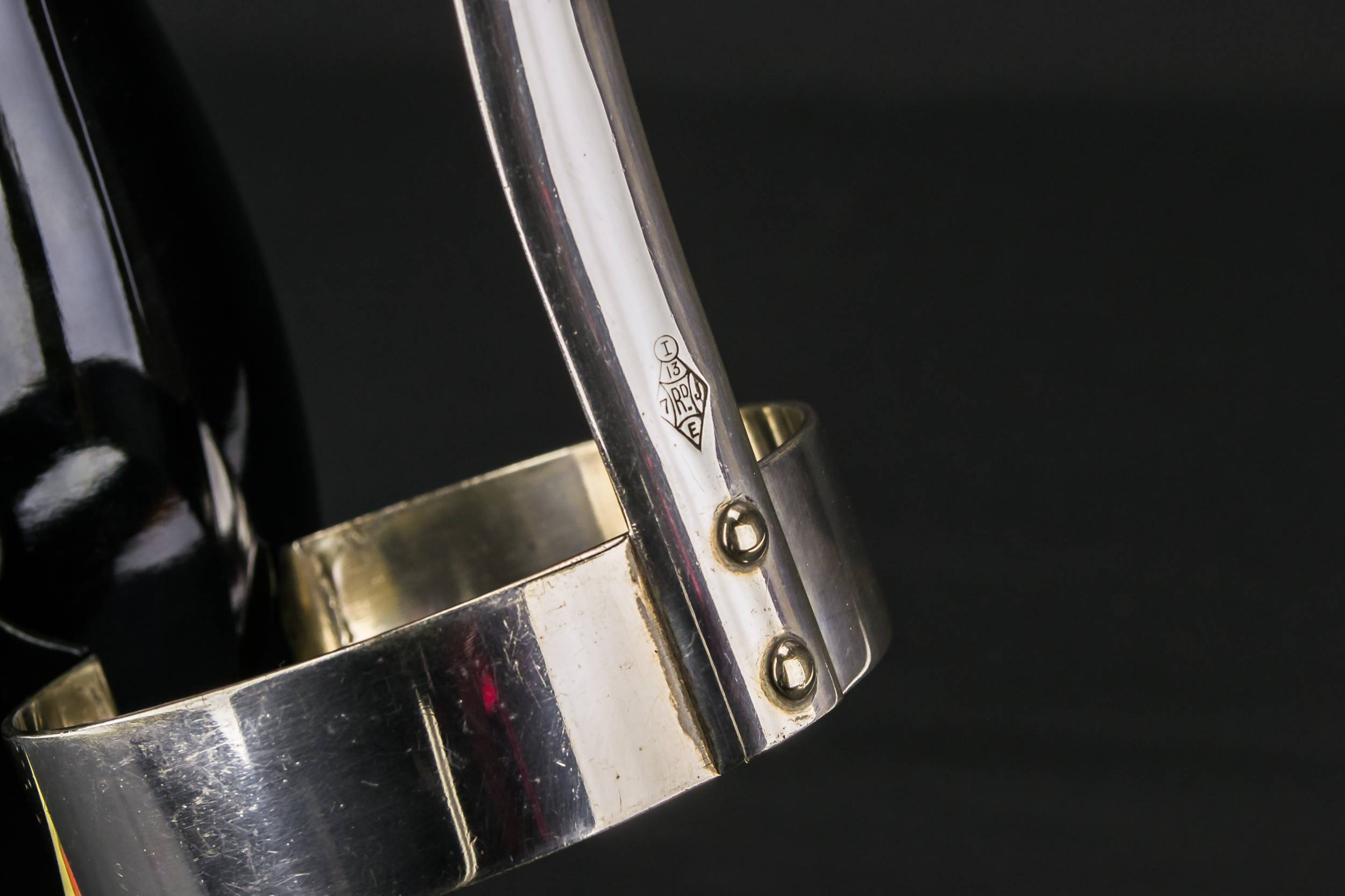 Elegant Silver Plated — Silver plated wine carrier 3