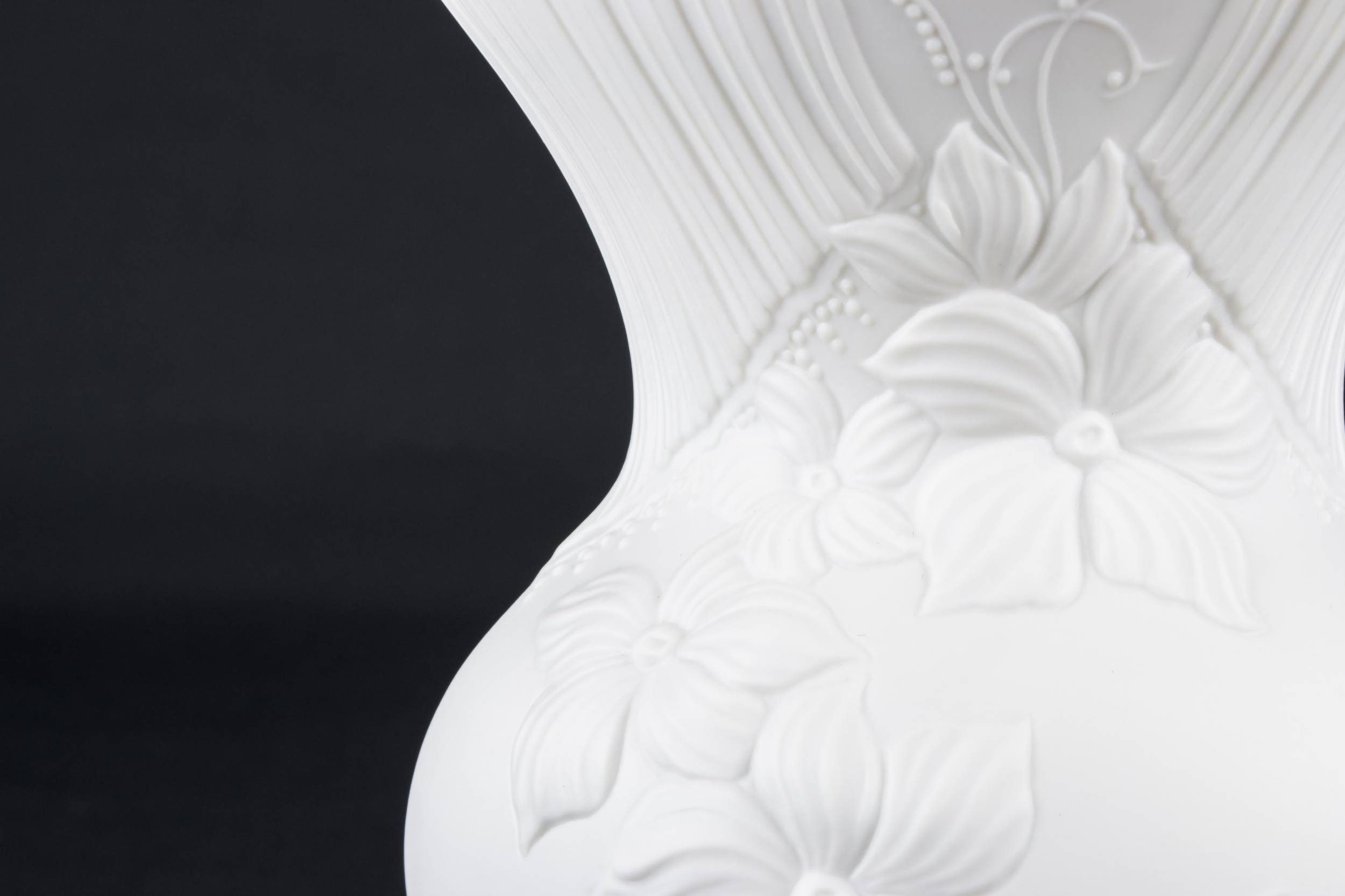 Retro Vintage Floral — White vase by Kaiser 2