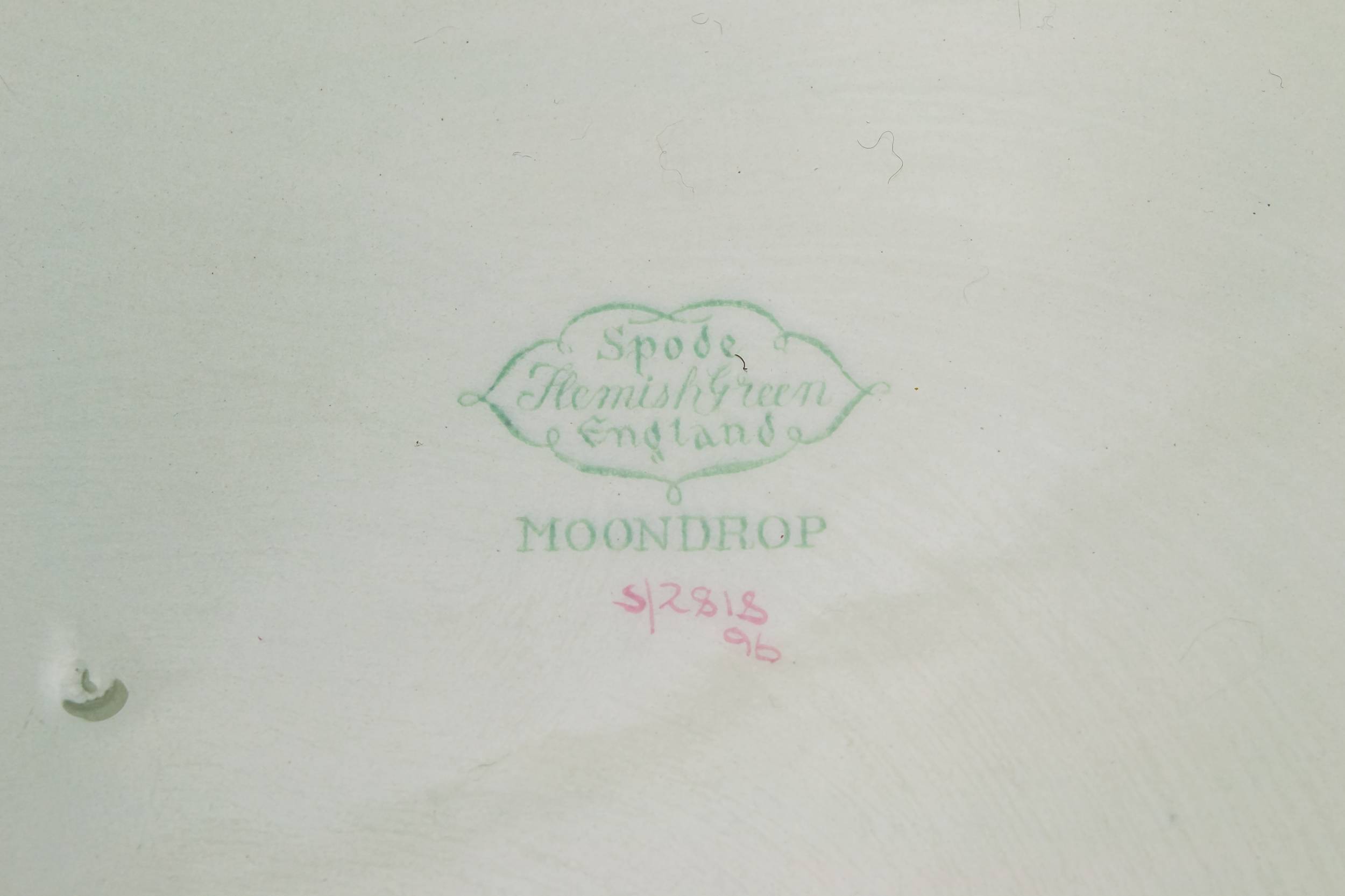 Elegant Vintage Moondrops — Small platter in green 2