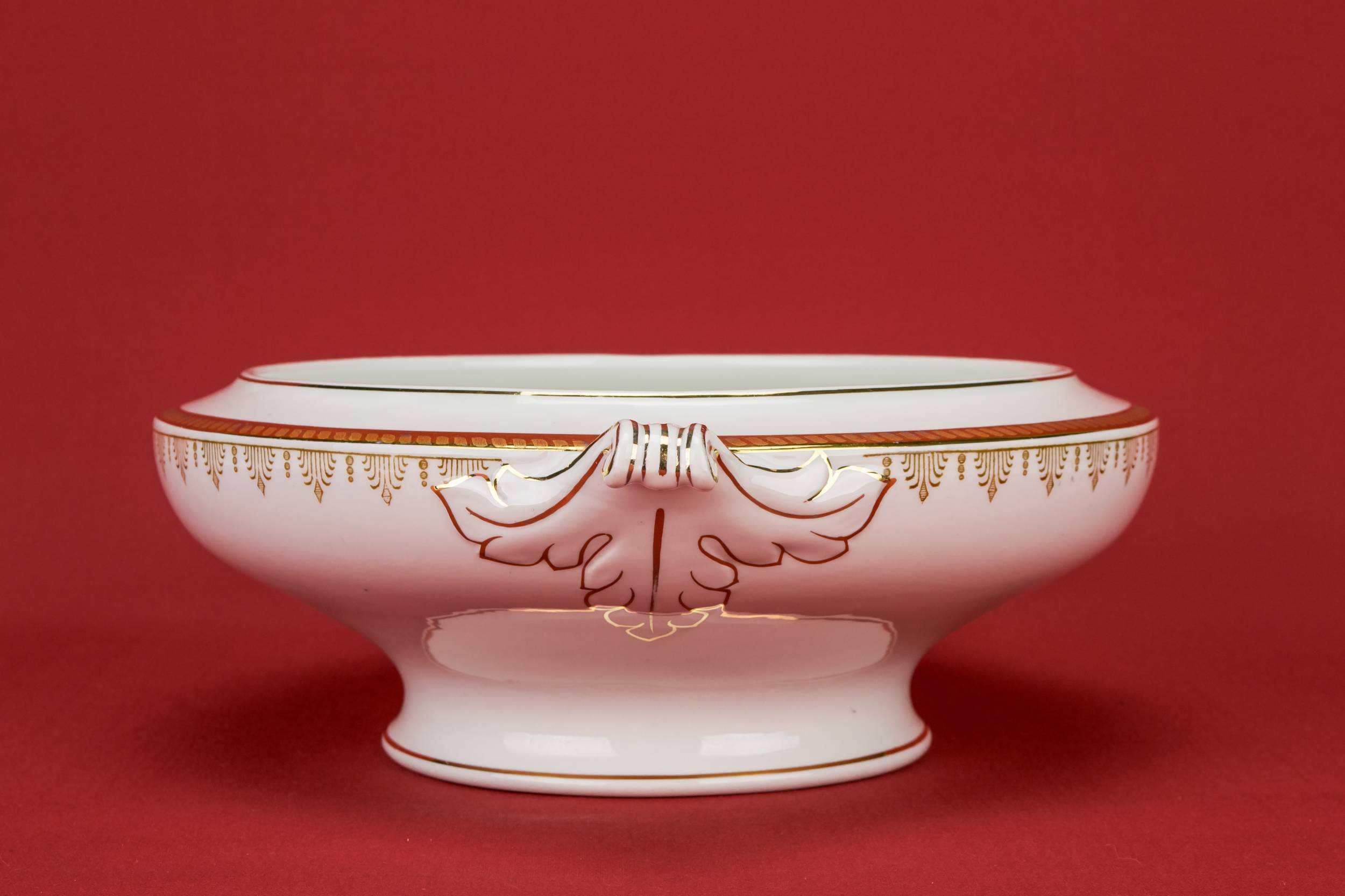 Gold Vintage Palmette — Gilded serving bowl 2