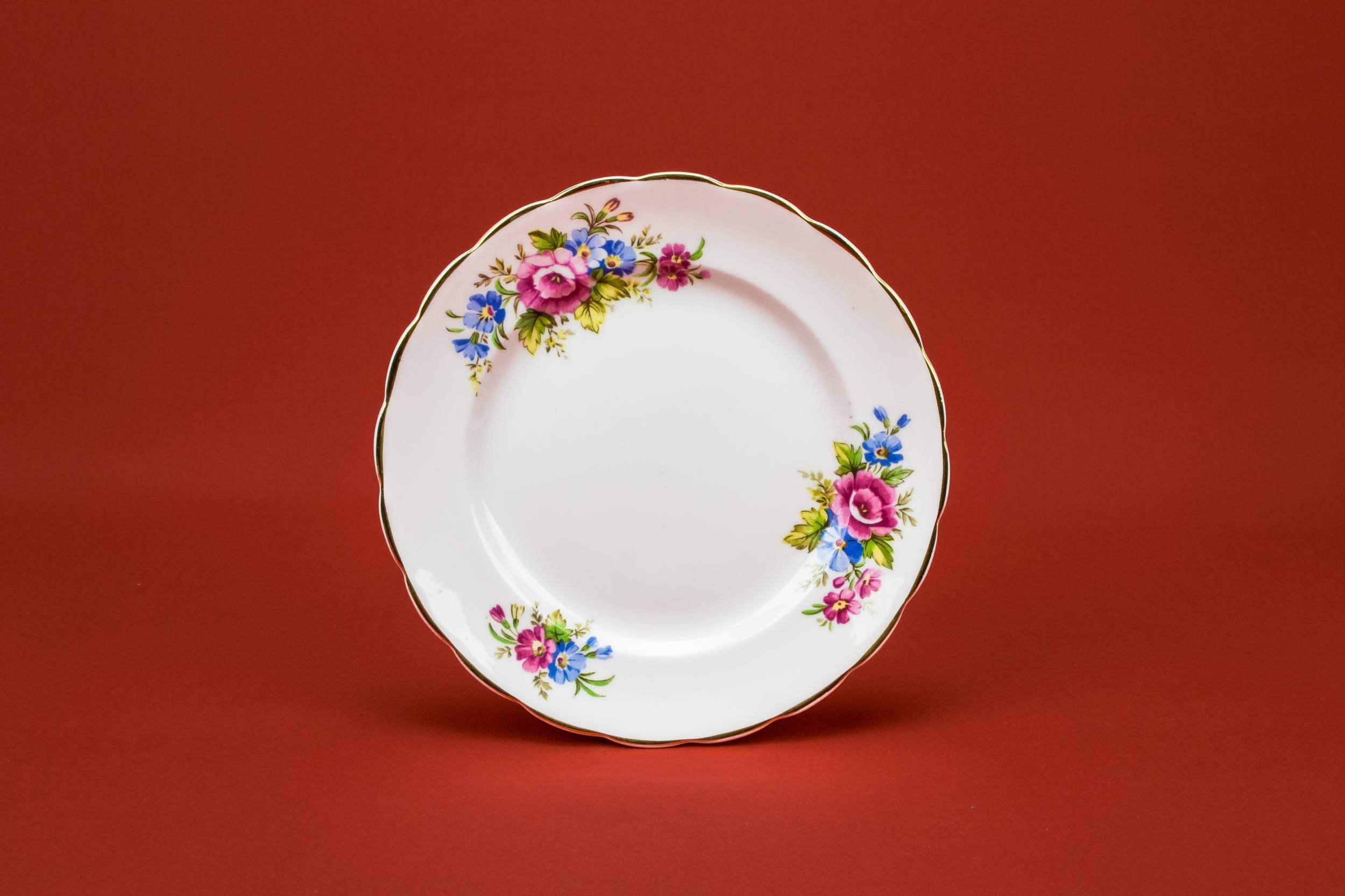 Persons Retro Vintage — 6 floral cake plates