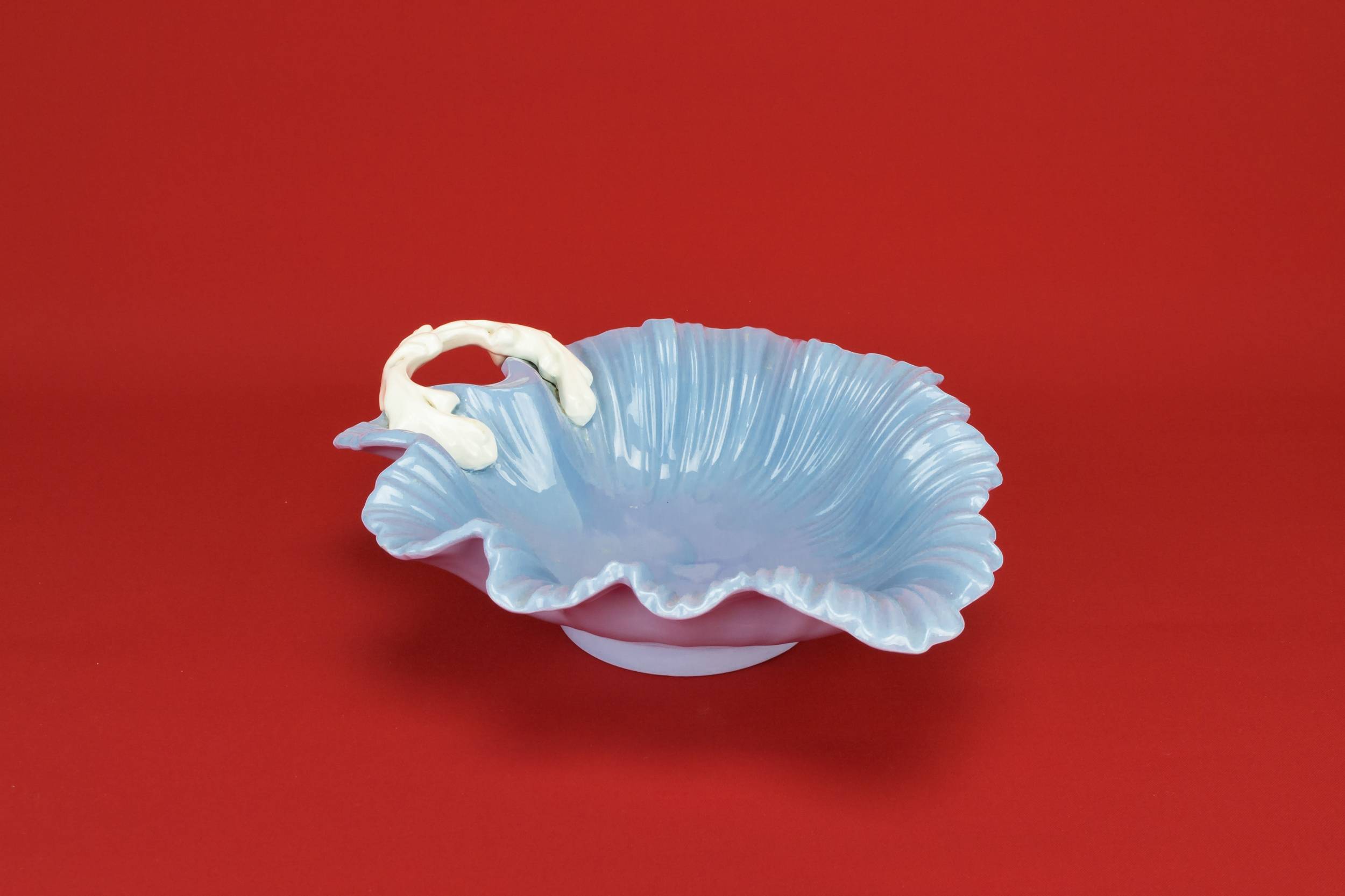 Antique Opulent Leaf — Blue leaf serving bowl 1