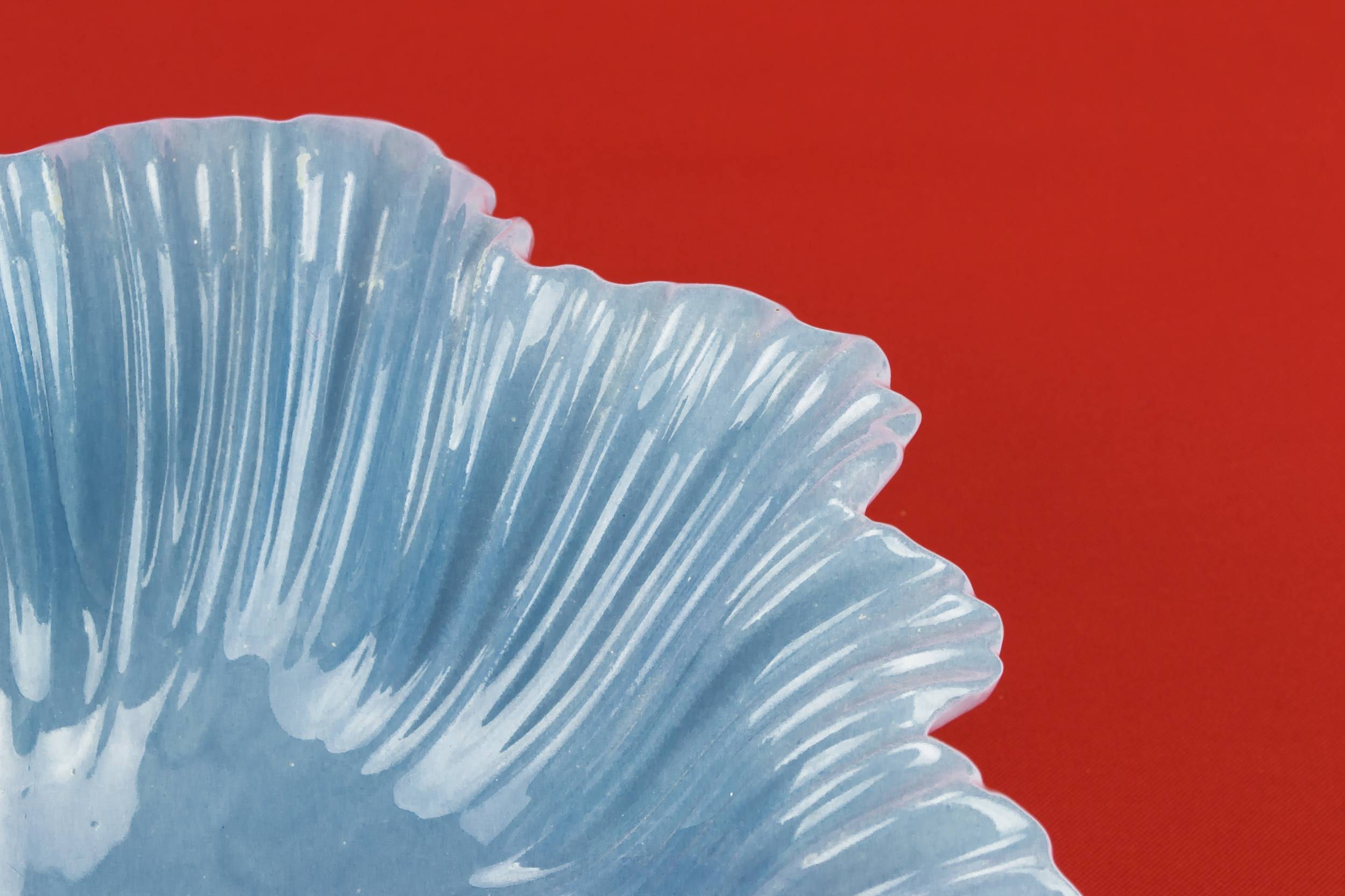 Antique Opulent Leaf — Blue leaf serving bowl 3