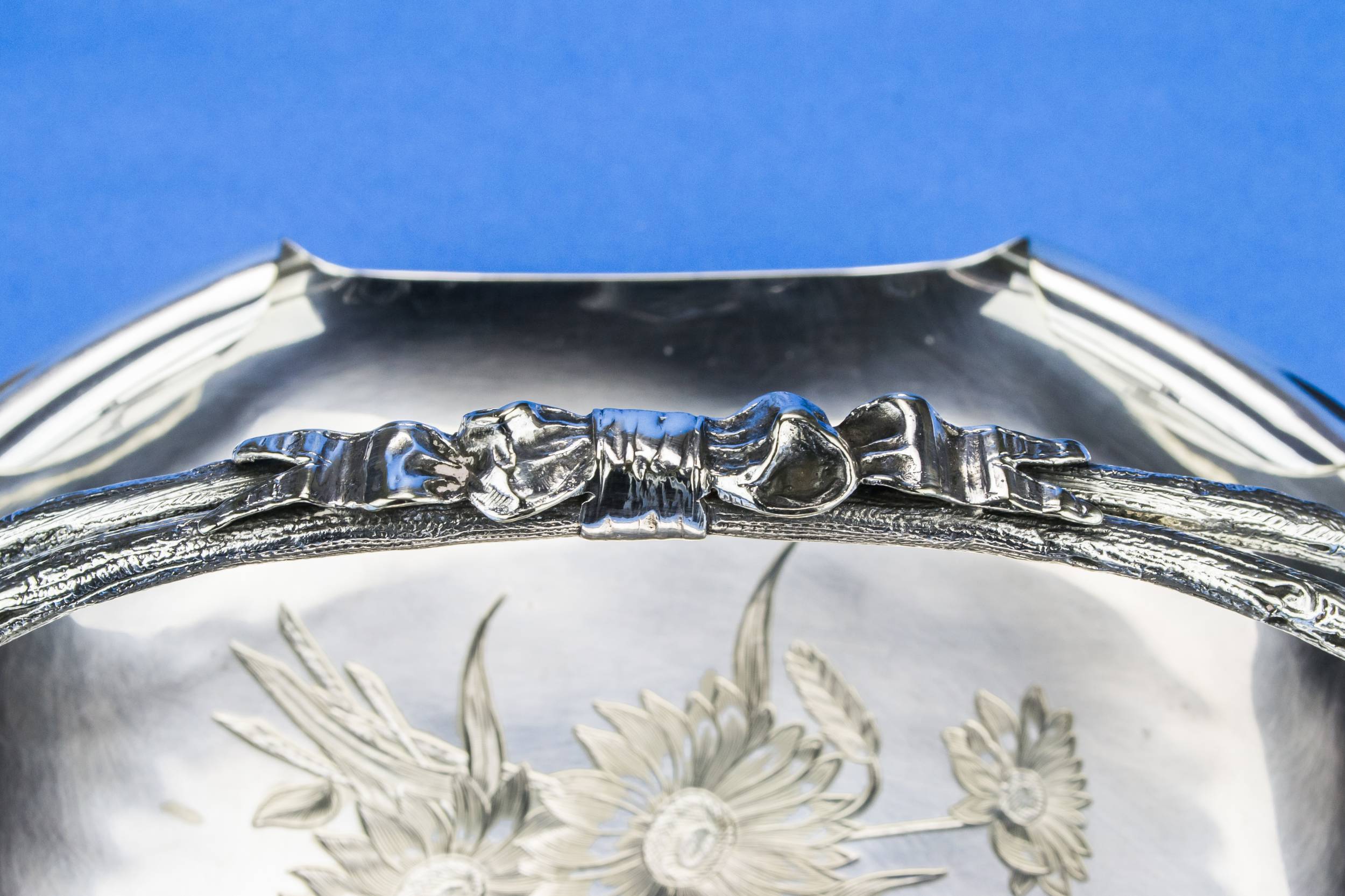 Aesthetic Movement Antique — Silver plated serving bowl 4