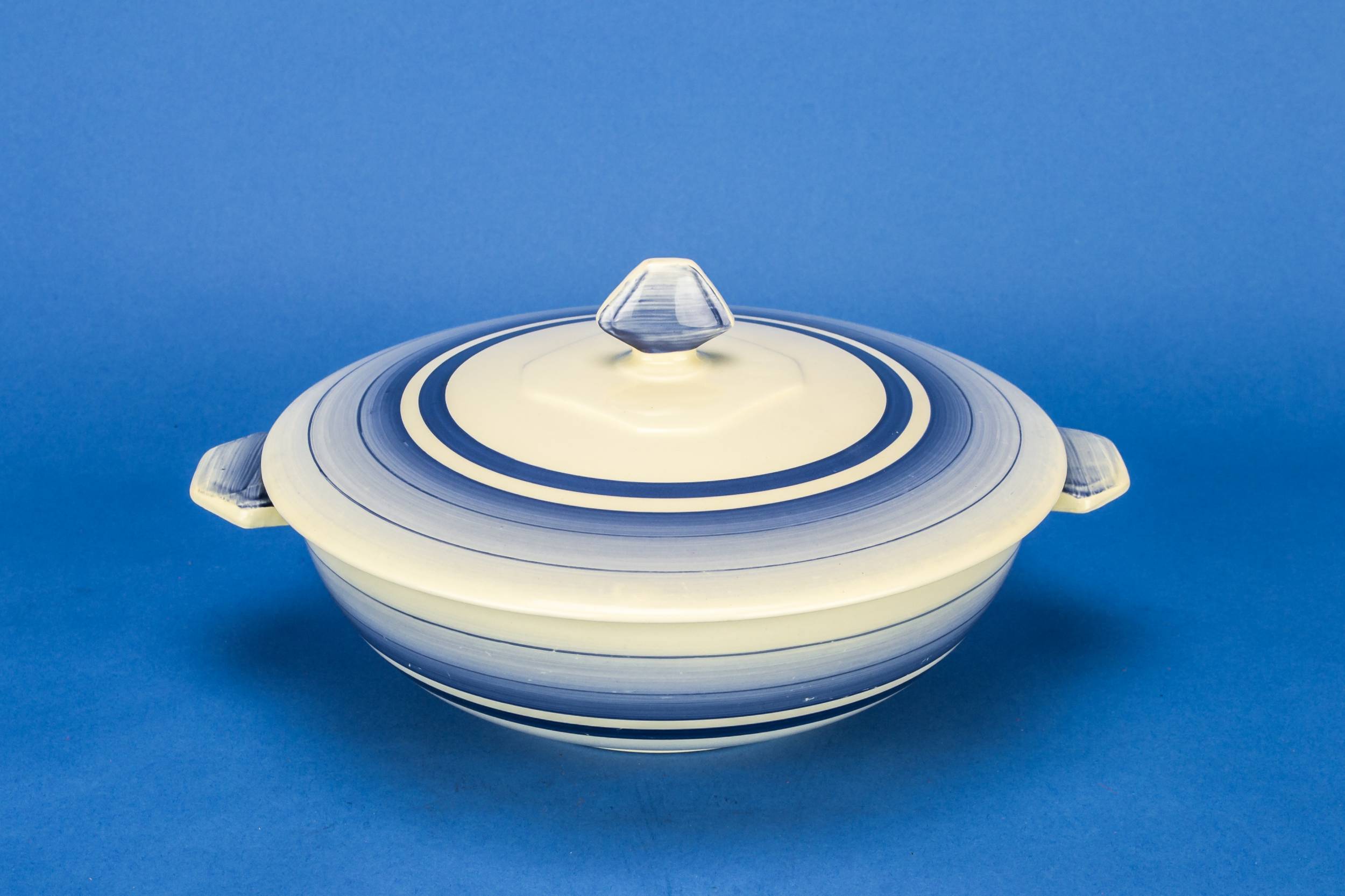 Ceramic Vintage Stripes — Blue Art Deco tureen 1