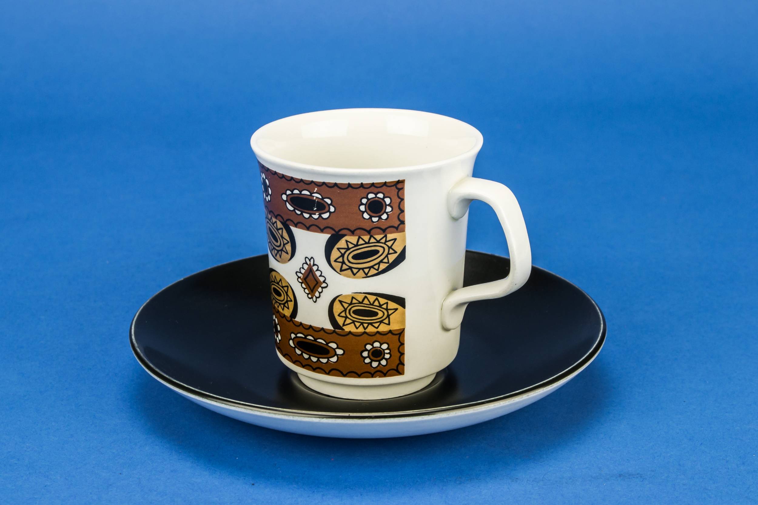 Persons Elegant Vintage — Brown coffee set for 6 1