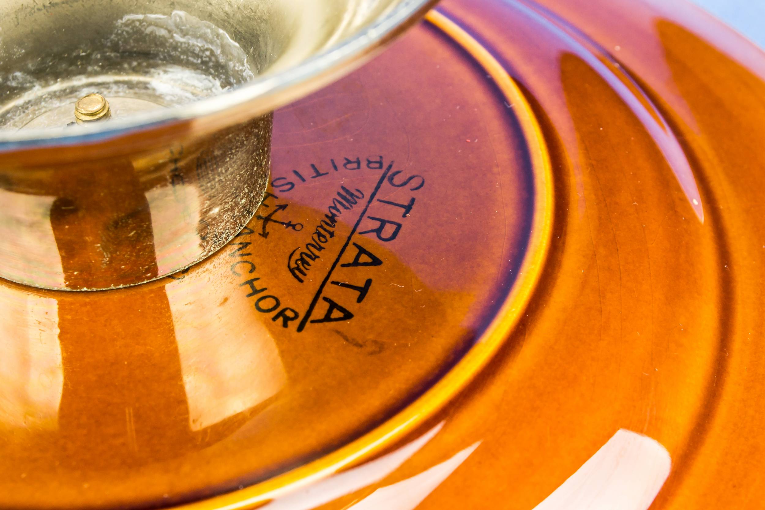Attractive Modernist Abstract — Brown cake tazza 3