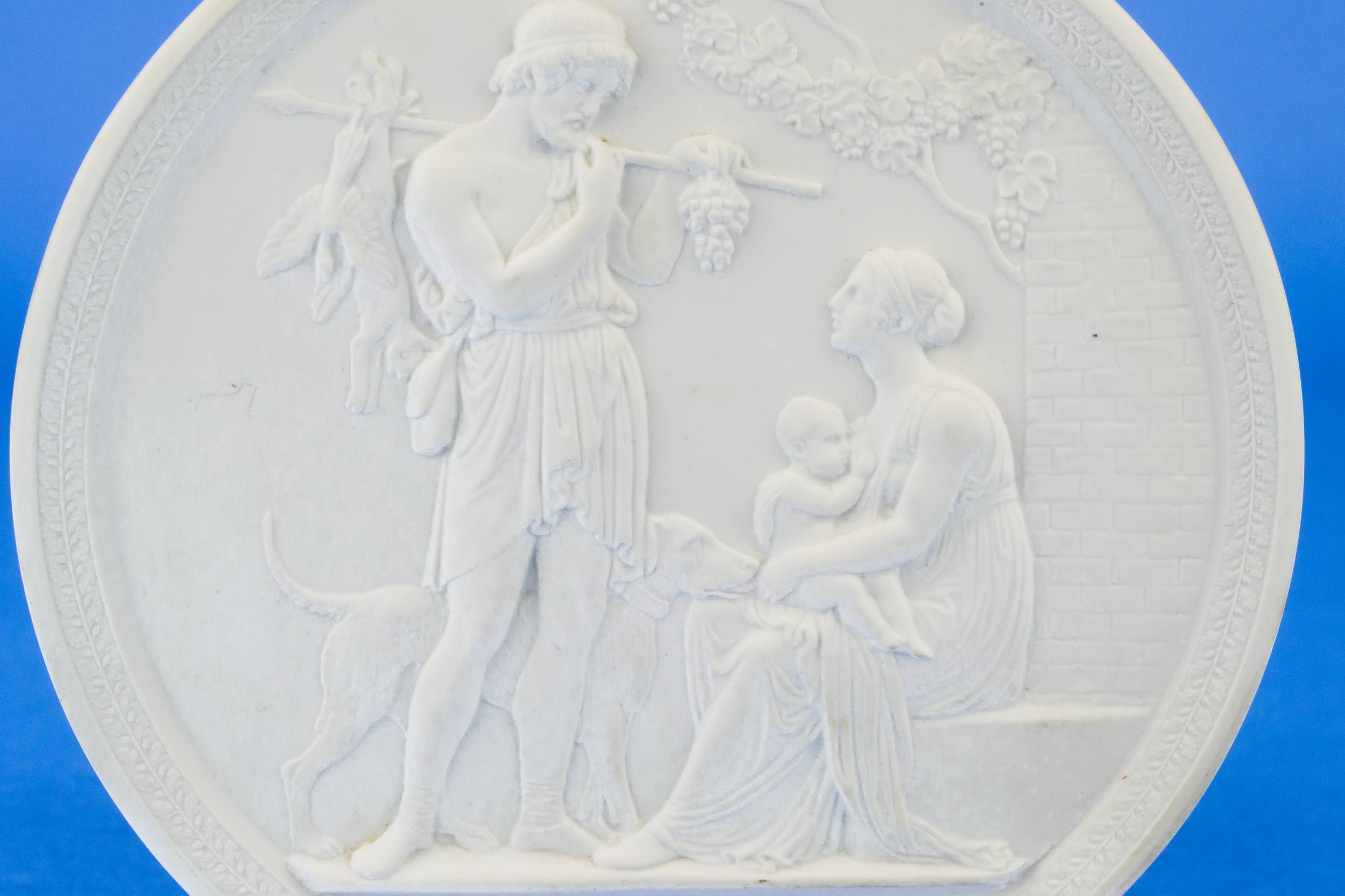 Retro Classical Royal — Summer season wall plaque 1