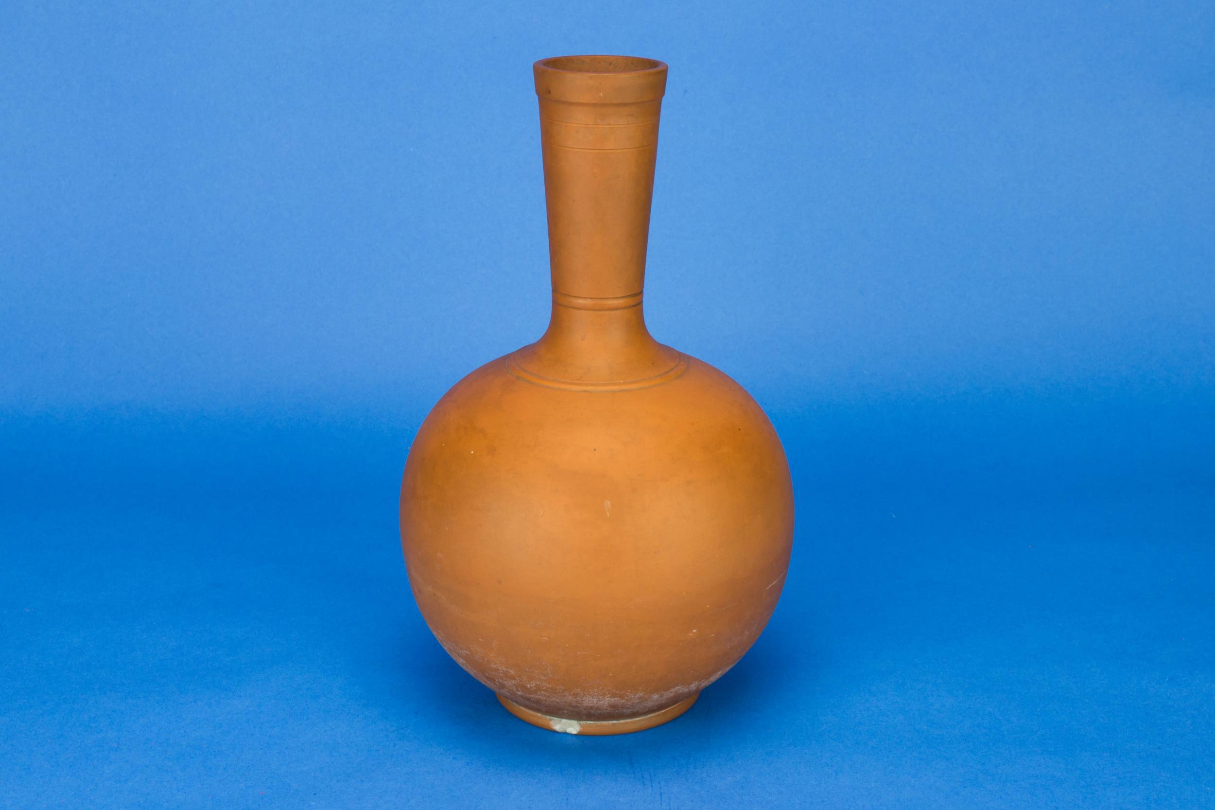 Shabby Chic Orange — Shabby chic terracotta vase 1
