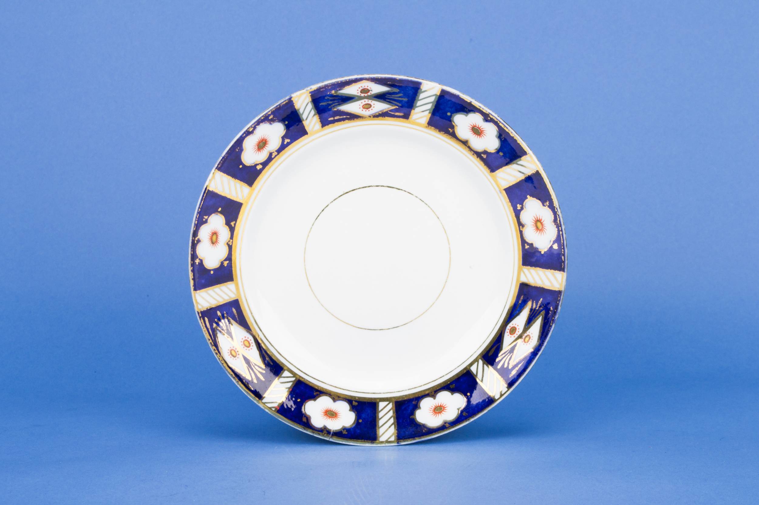 Antique Shabby Chic — 2 porcelain plates