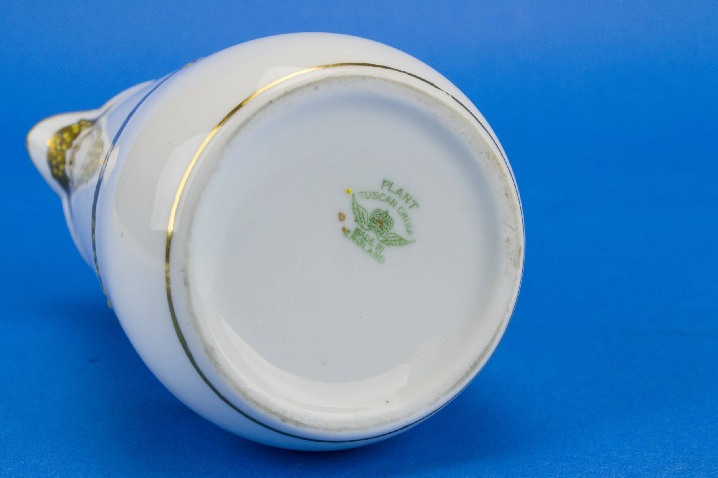 Porcelain Elegant Floral — Porcelain milk jug 4