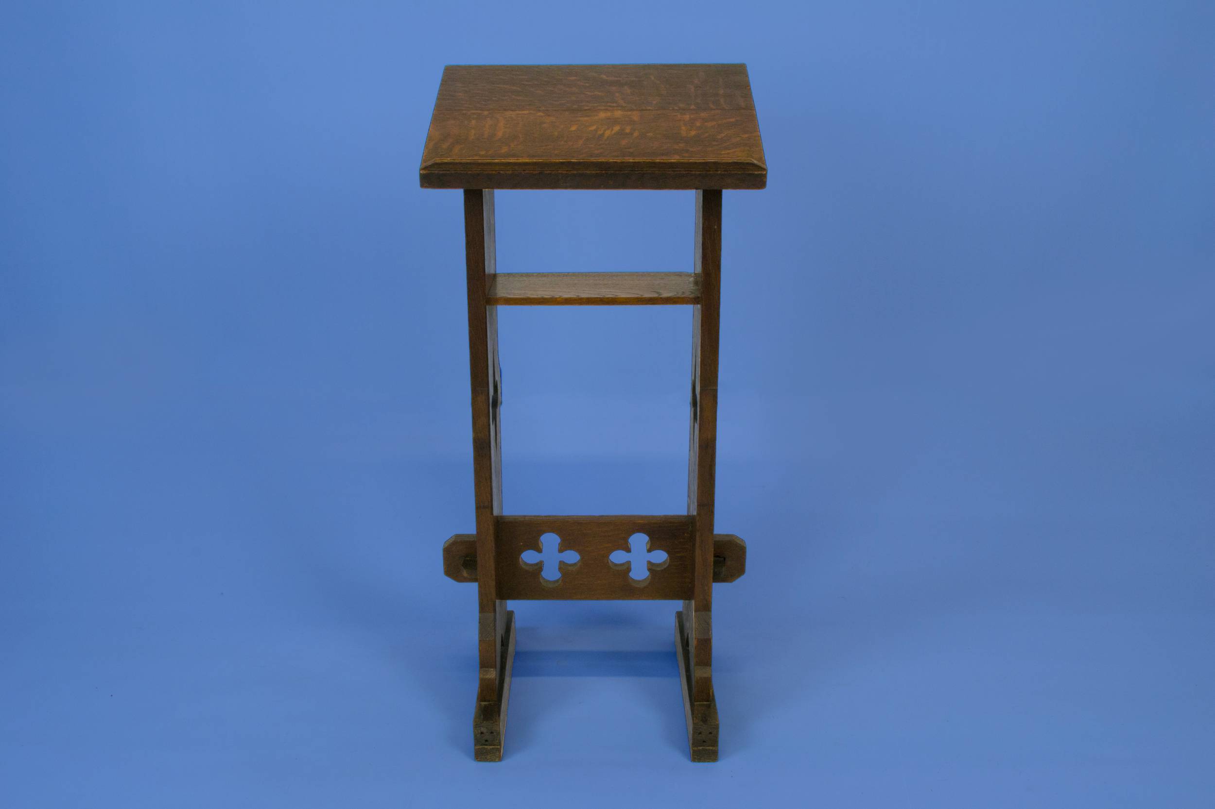 Elegant Antique Florets — Arts & Crafts oak stand