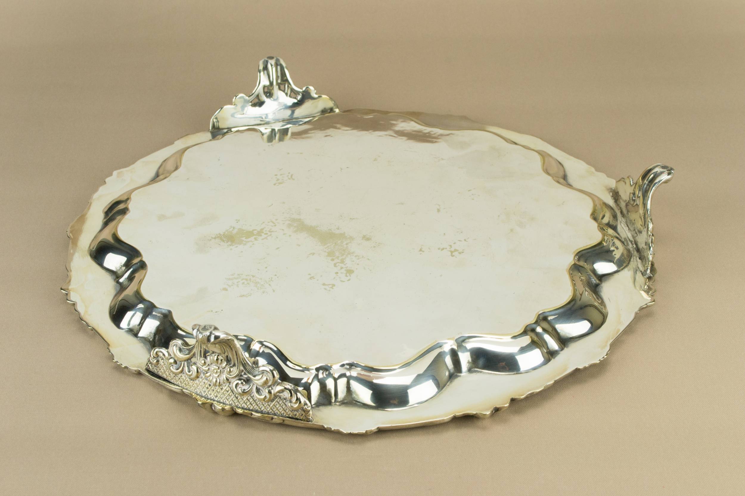 Antique Silver Floral — Silver plated serving tray 1