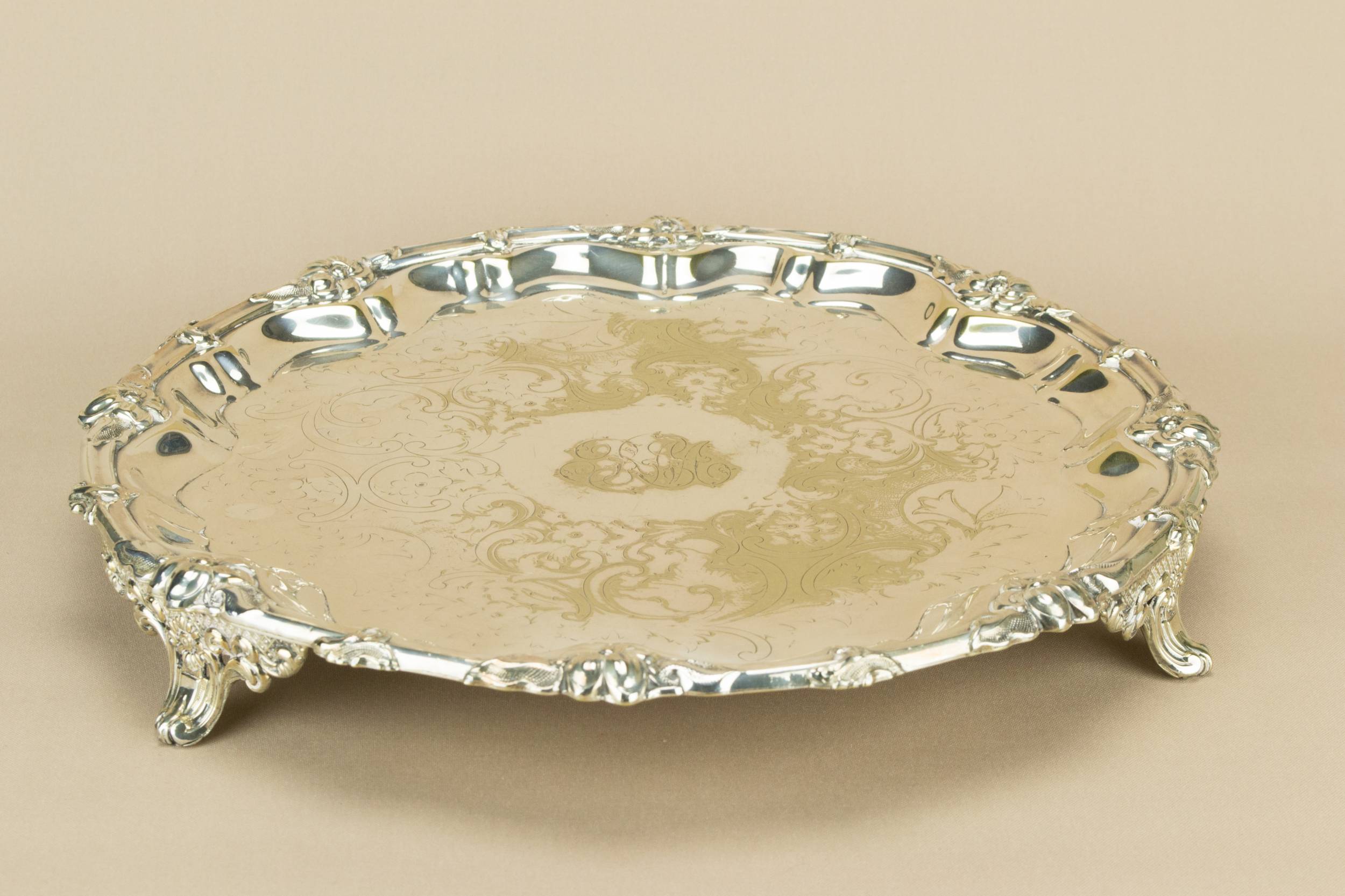 Antique Silver Floral — Silver plated serving tray 2