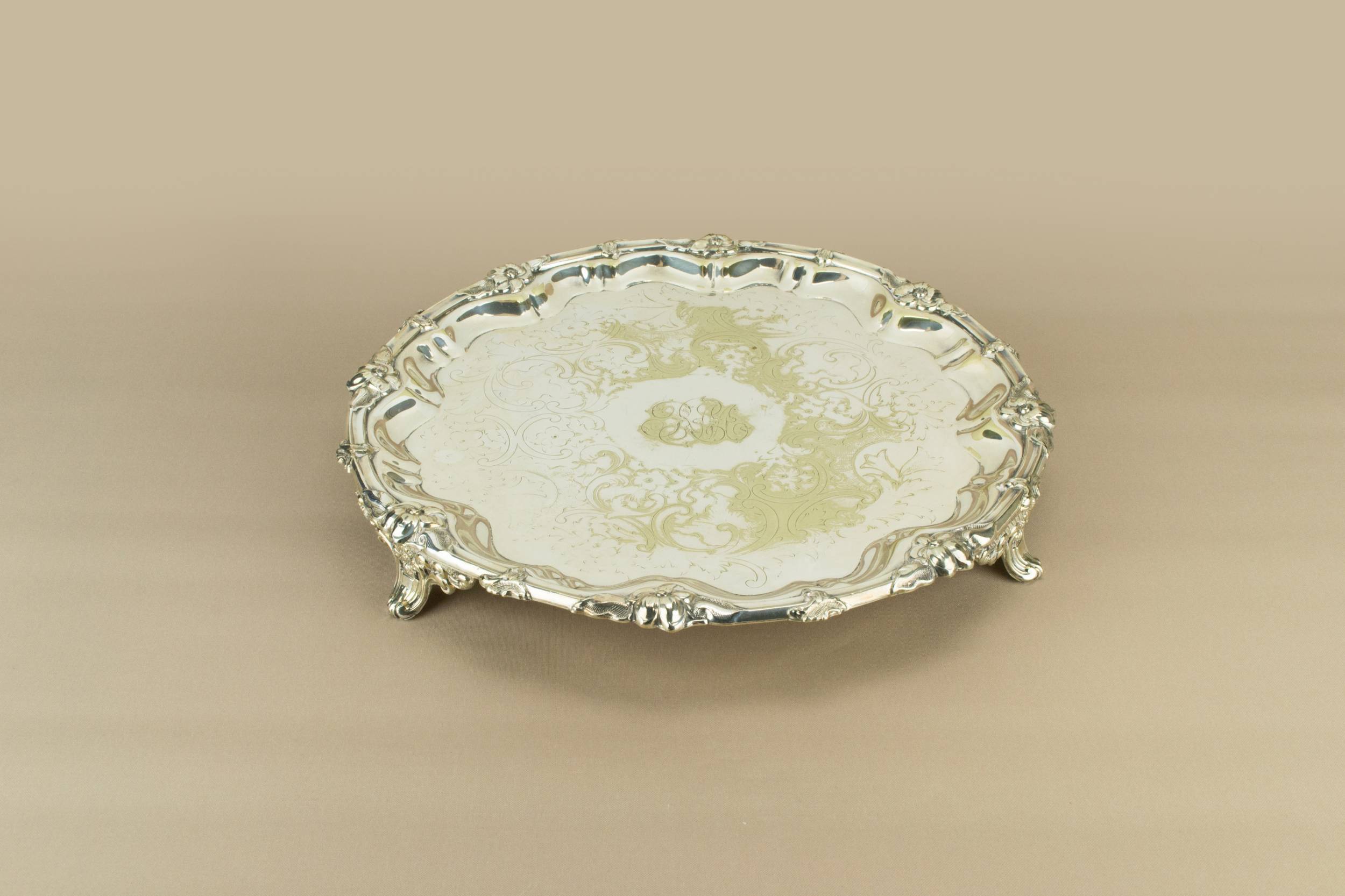 Antique Silver Floral — Silver plated serving tray