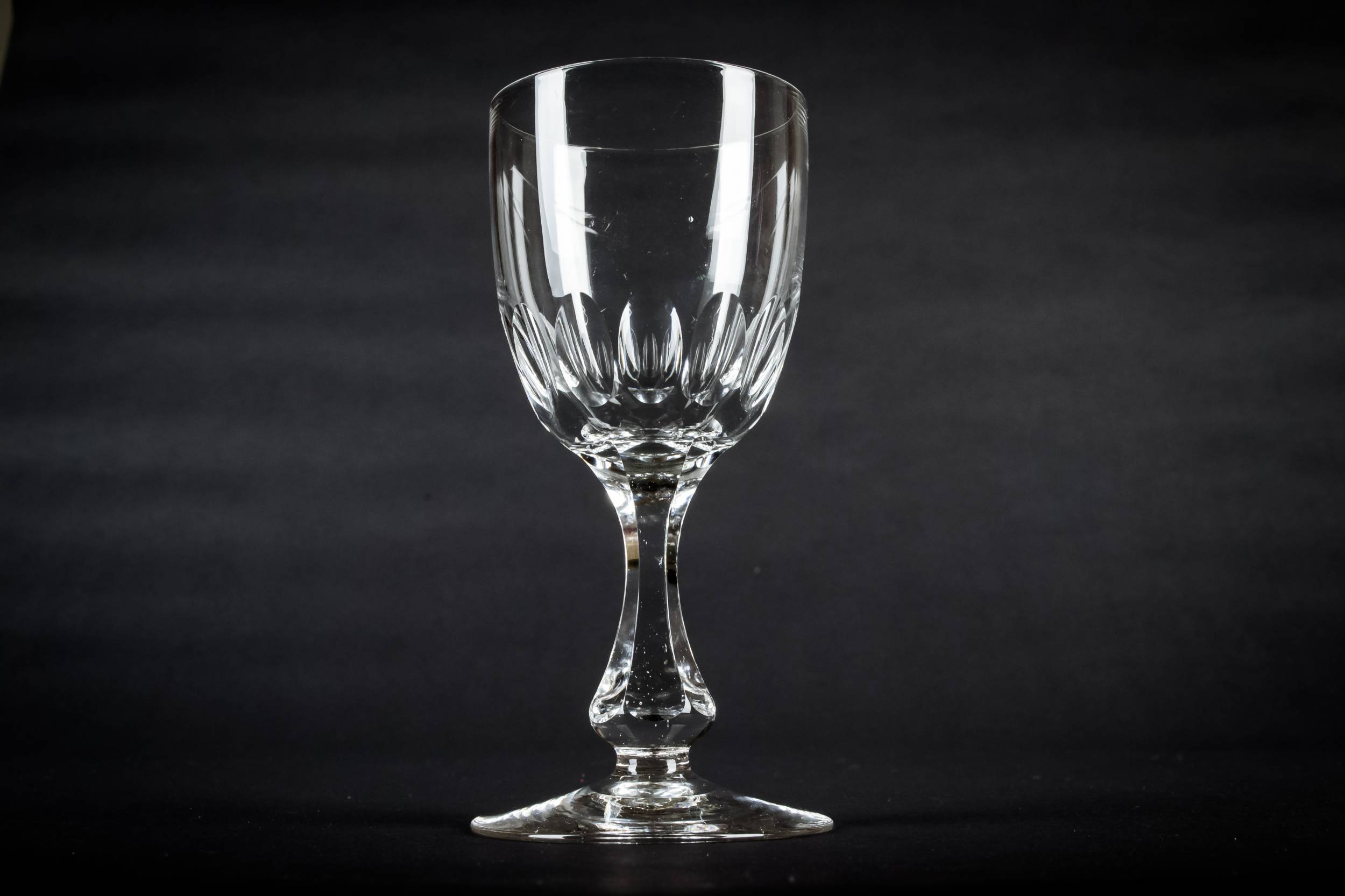 Clear Antique Panelled — 2 hexagonal port glasses 2