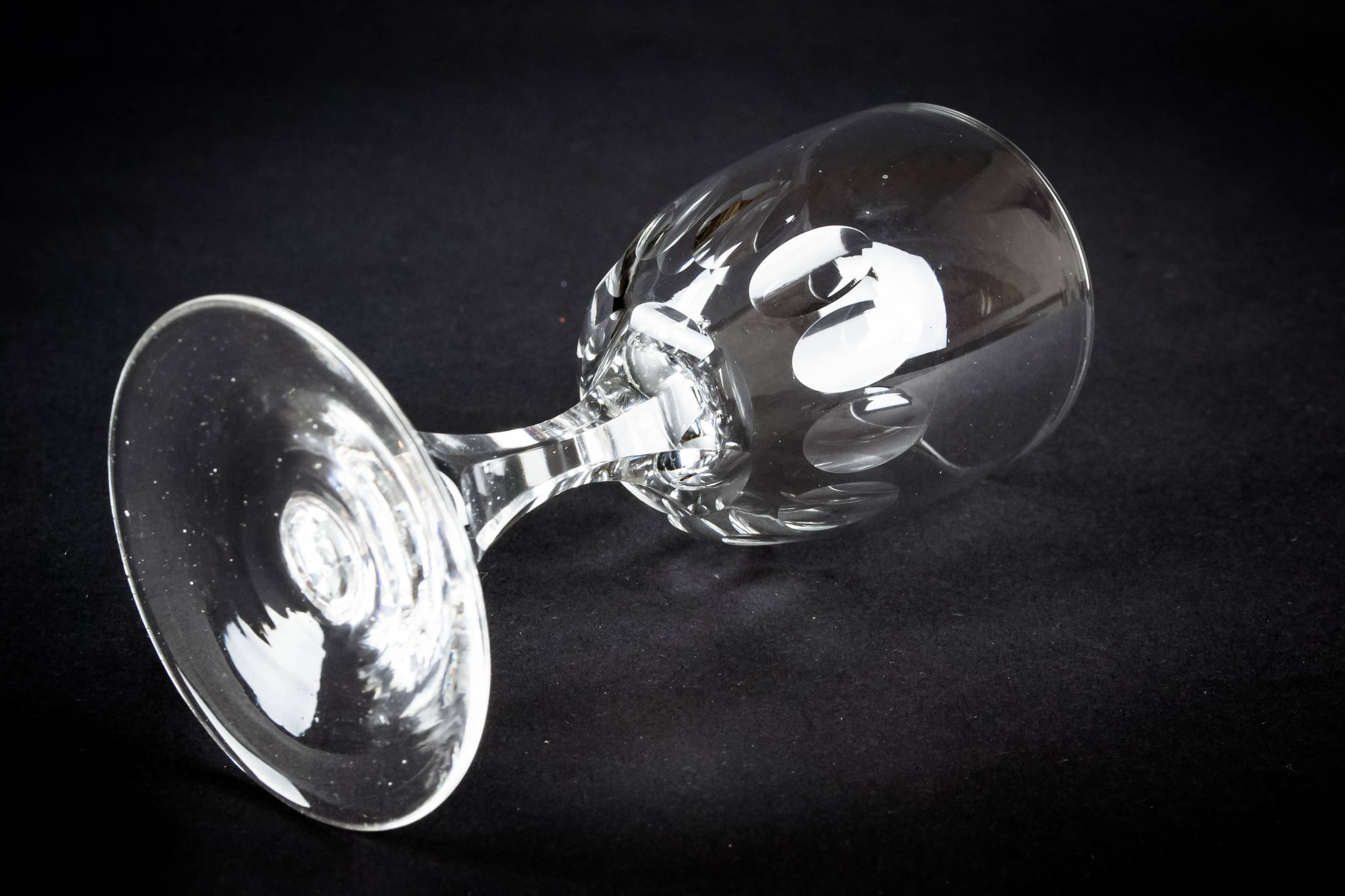 Clear Antique Panelled — 2 hexagonal port glasses 3